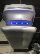 1 x Handydryers Gorillo Wall Mounted Hand Dryer - 1650-2050W - Recently removed from London premises