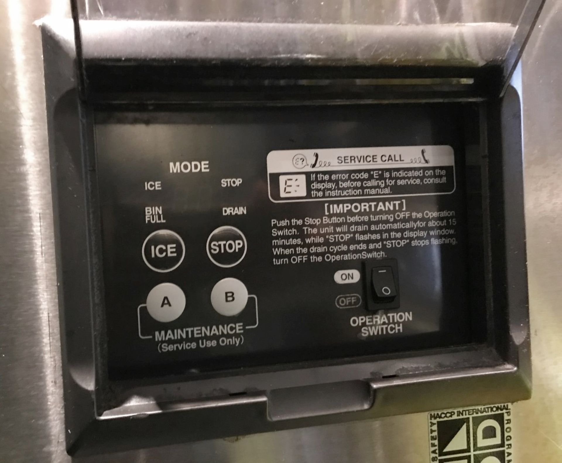 1 x HOSHIZAKI Ice Maker With Ice Bin Model FM-170AKE-SB - CL554 - Ref IM229 - Location: Altrincham - Image 3 of 6