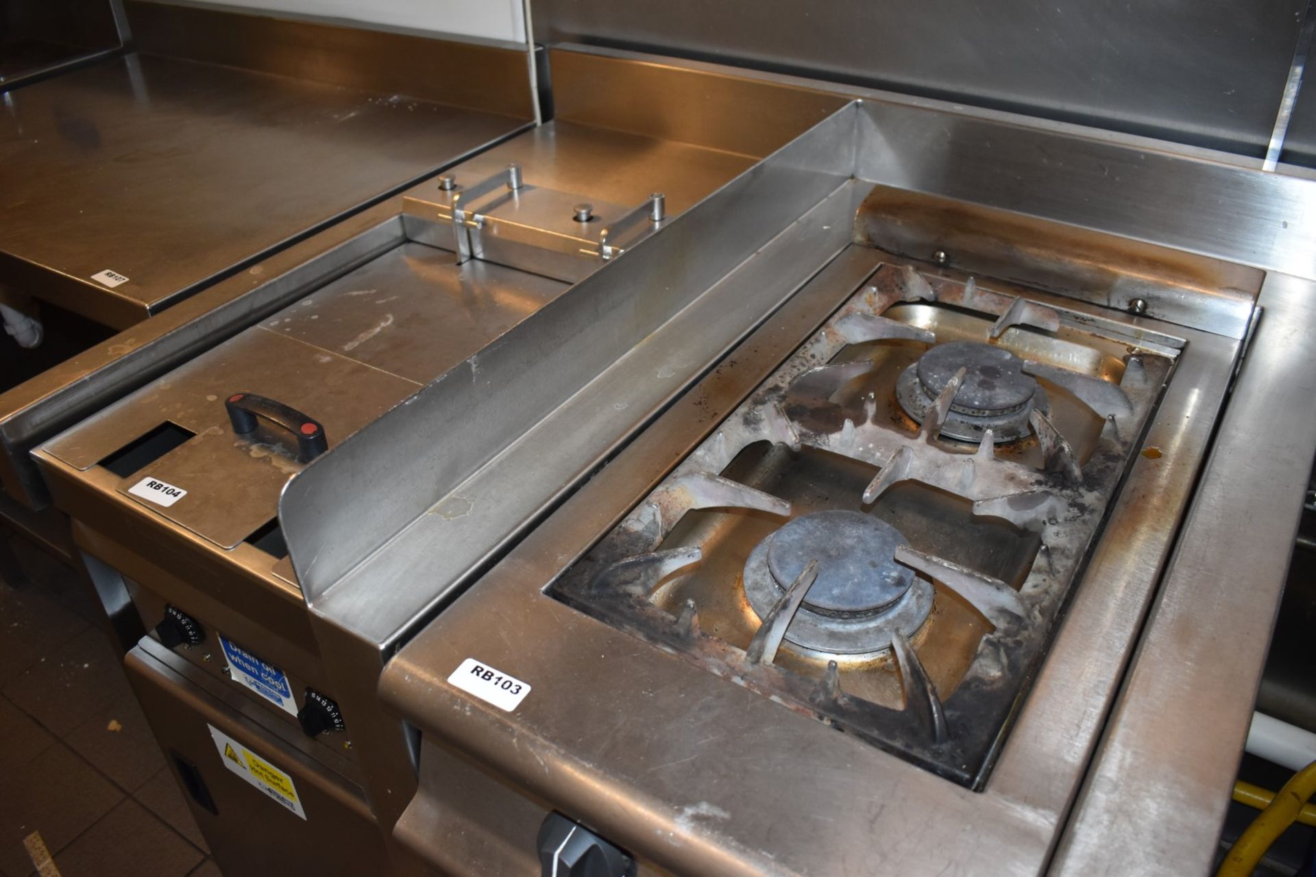 1 x Cookstation With Valentine Twin Tank Electric Fryer and Falcon Two Burner Gas Range - Ideal - Image 6 of 7