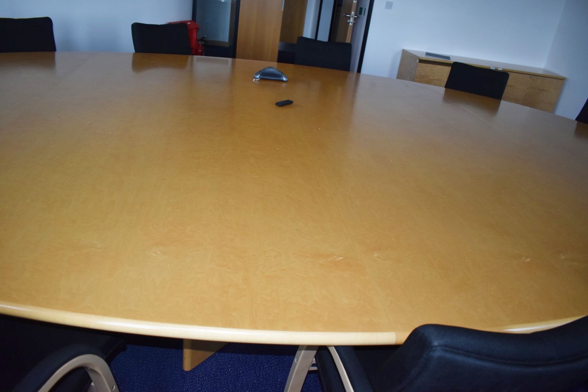 1 x Burr Maple 16ft Office Meeting Table - Spectacular Oval Meeting Table Suitable For Upto 14 - Image 10 of 10