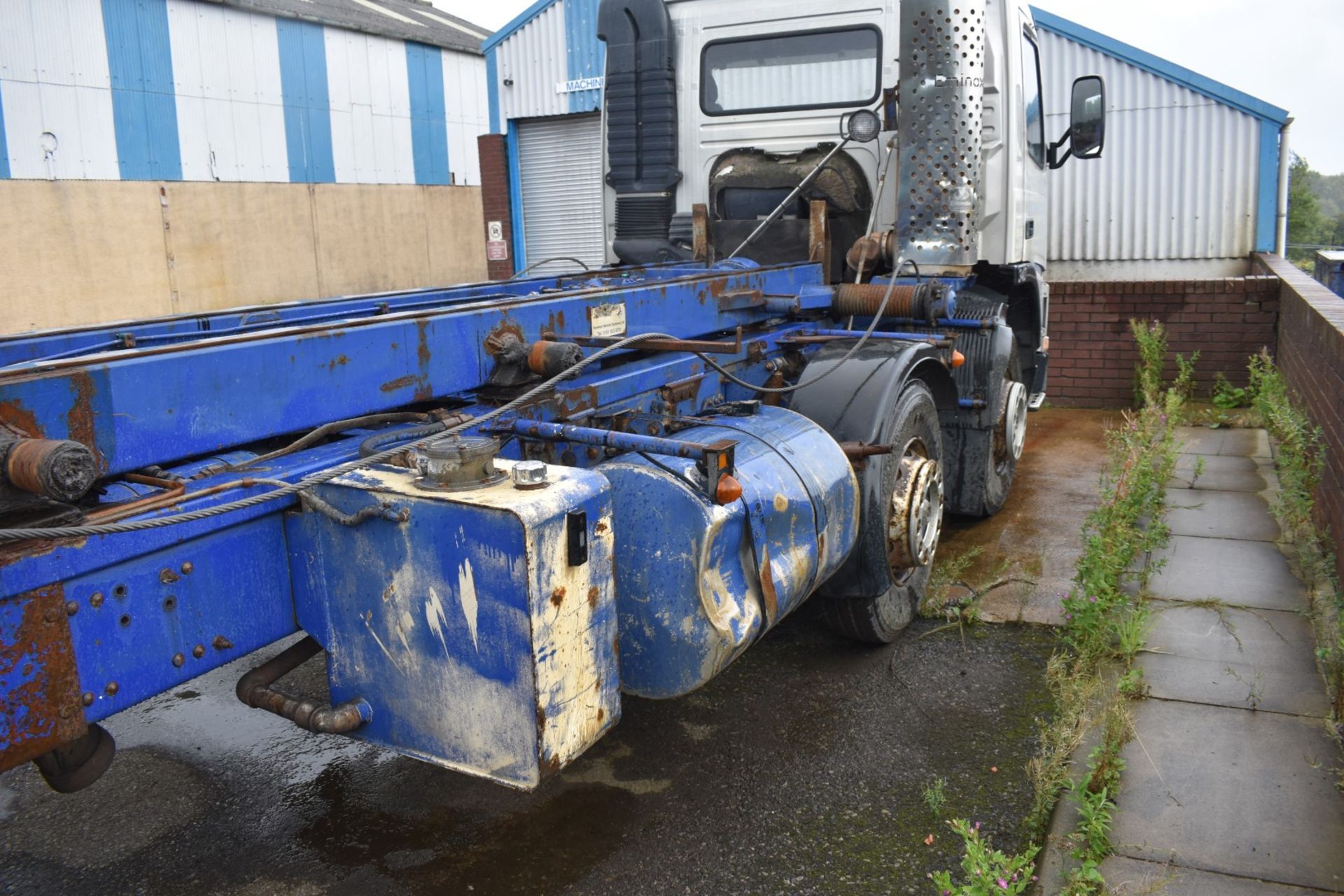 1 x Volvo 340 Plant Lorry With Tipper Chasis and Fitted Winch - CL547 - Location: South Yorkshire. - Image 25 of 25