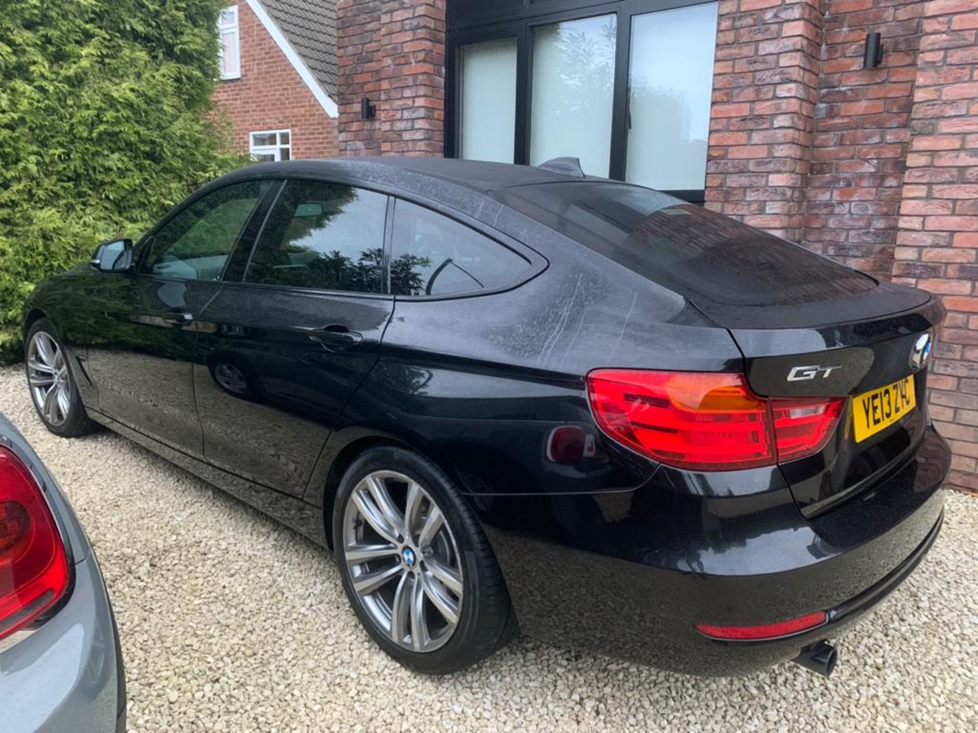 2013 BMW 320D GT - CL007 - NO VAT ON THE HAMMER - Location: Altrincham WA14 - Image 14 of 17