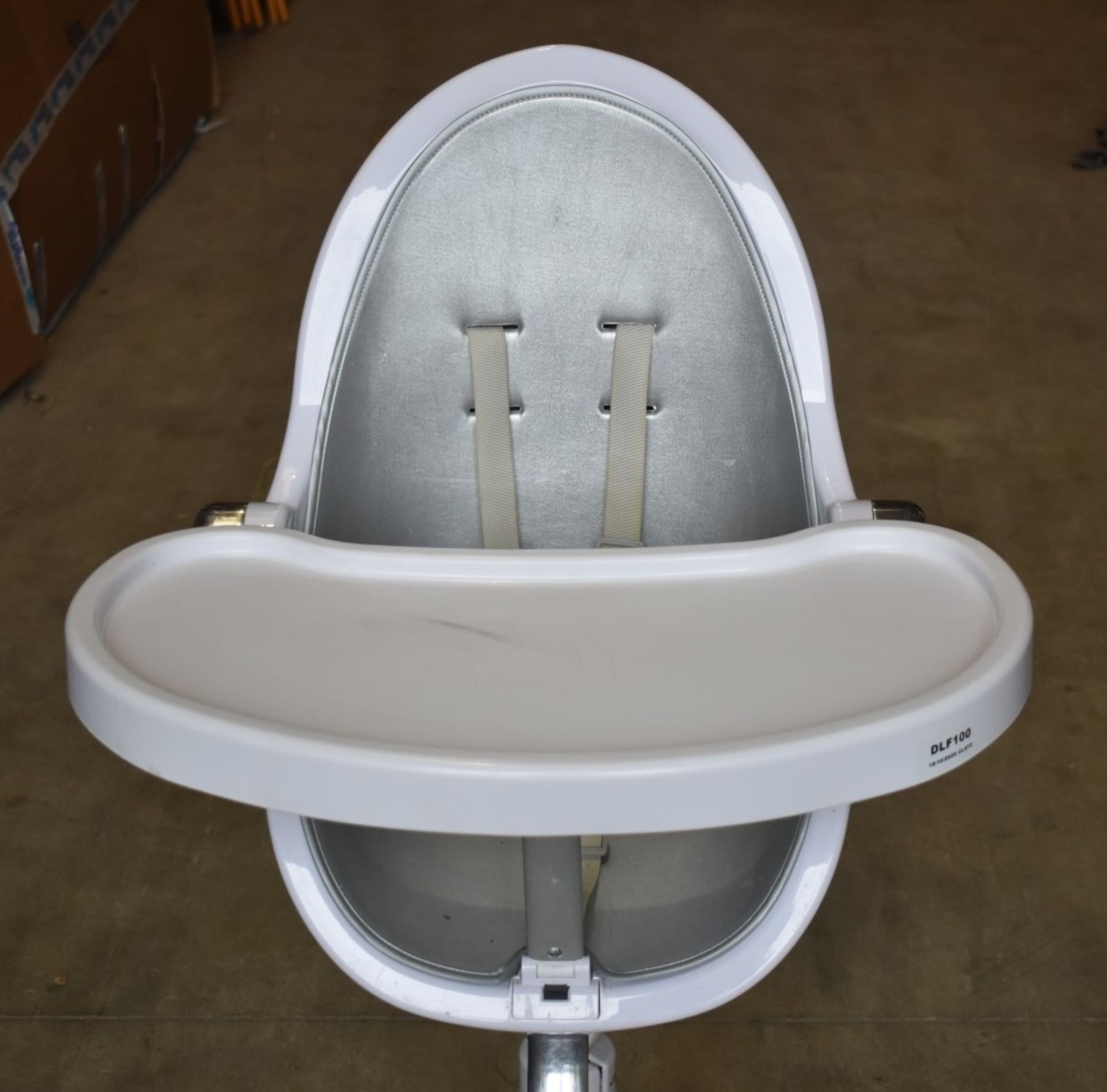 1 x Bloom Children's High Chair - RRP £499 - No VAT on the Hammer - CL572 - Ref DFL100 - Location: - Image 8 of 8
