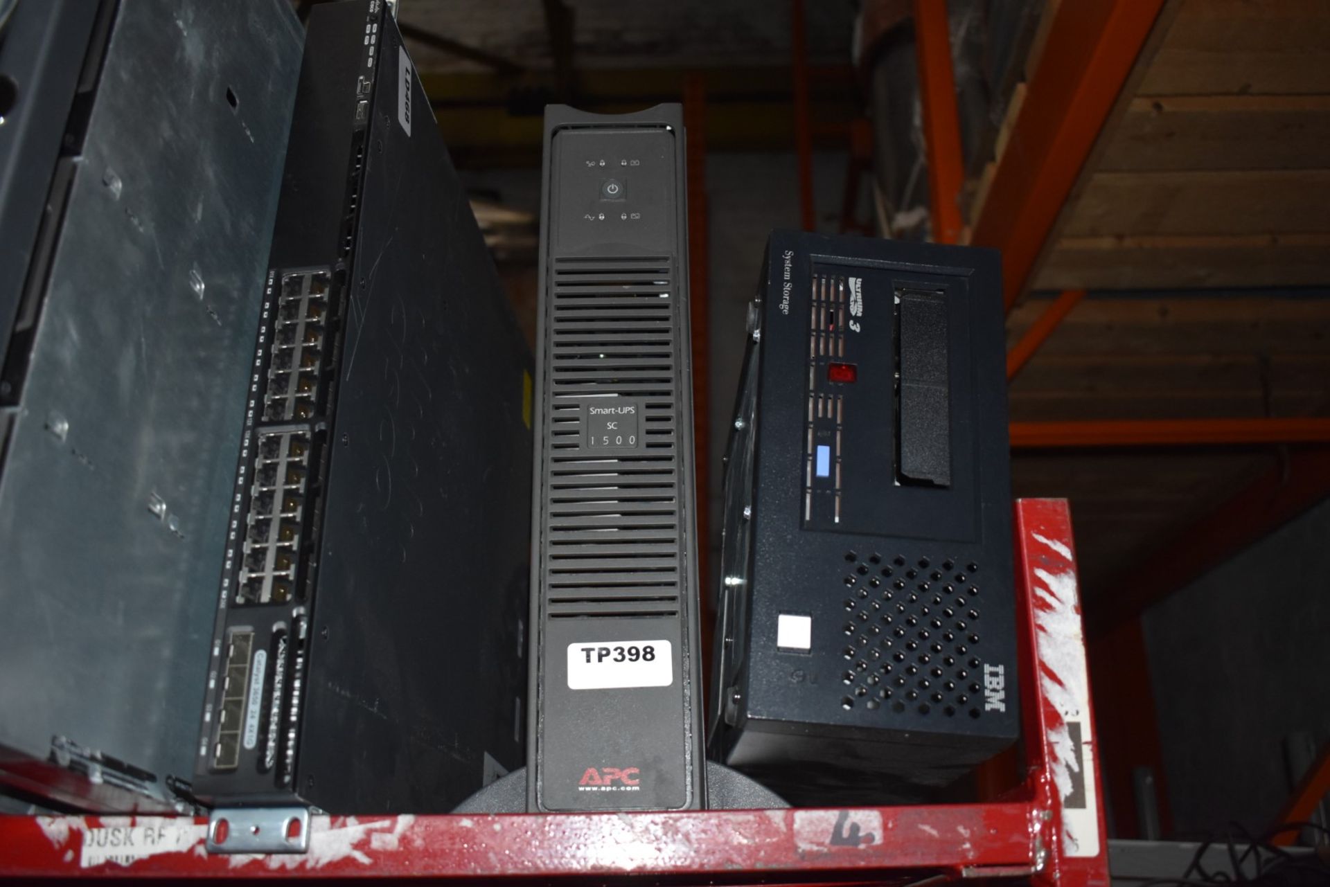 Assorted Collection of 7 x Computer Items Including Servers, Netapps, Tape Drive and APC UPS - - Image 6 of 6