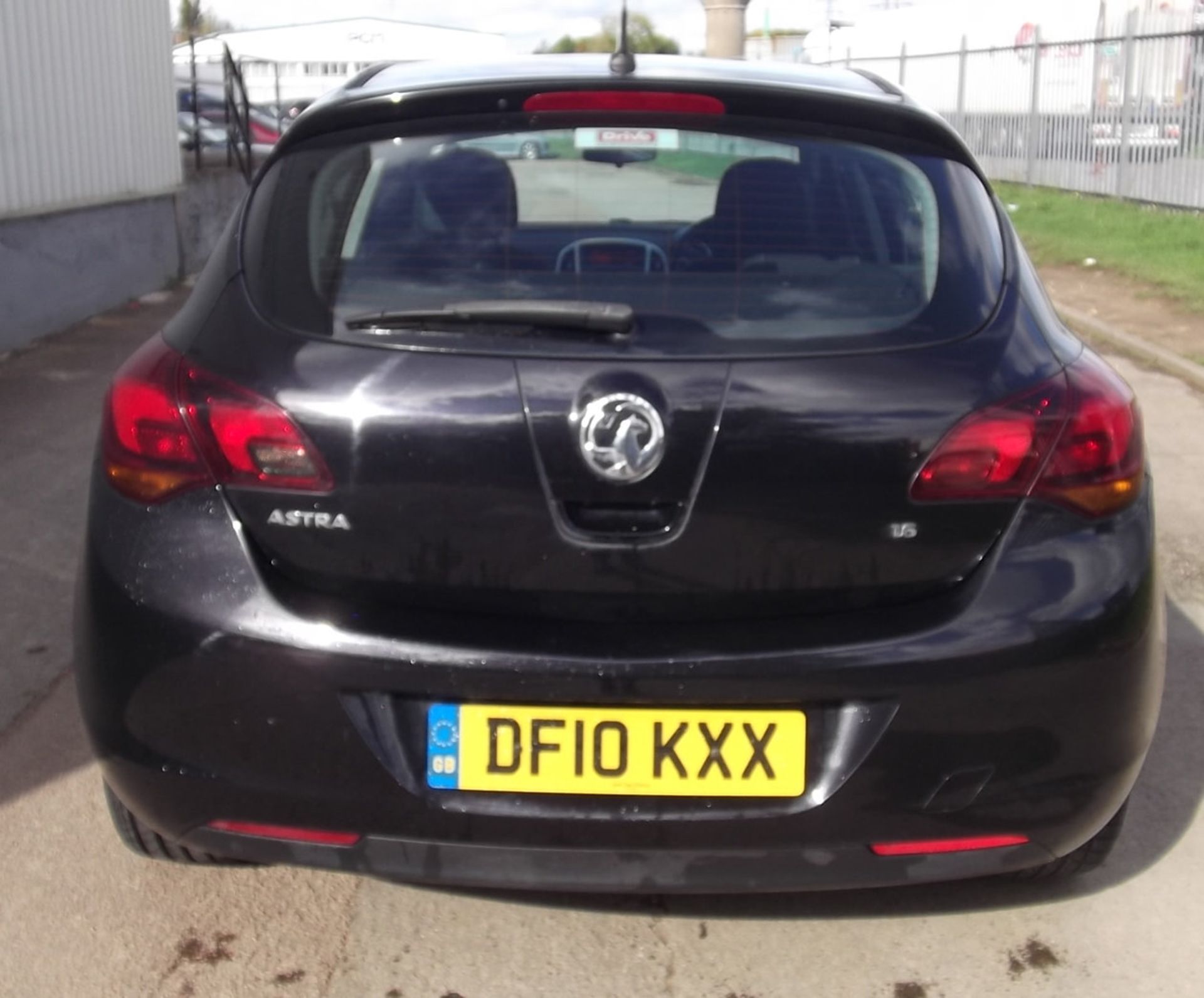 2010 Vauxhall Astra 1.6 Sri 5 Door Hatchback - CL505 - NO VAT ON THE HAMMER - Image 6 of 12