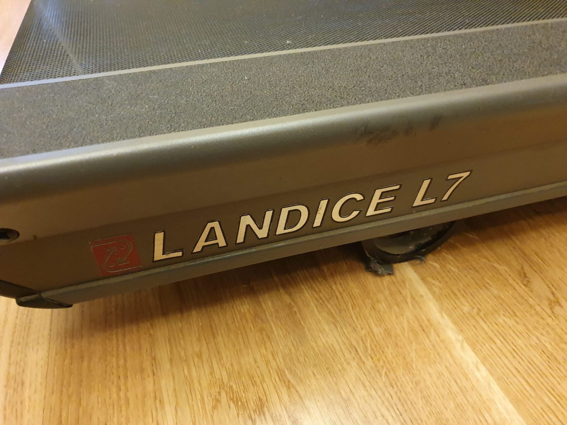 1 x Landice L7 Club Series Treadmill Running Machine - Approx RRP £6,000 - Please Read Description - - Image 4 of 4