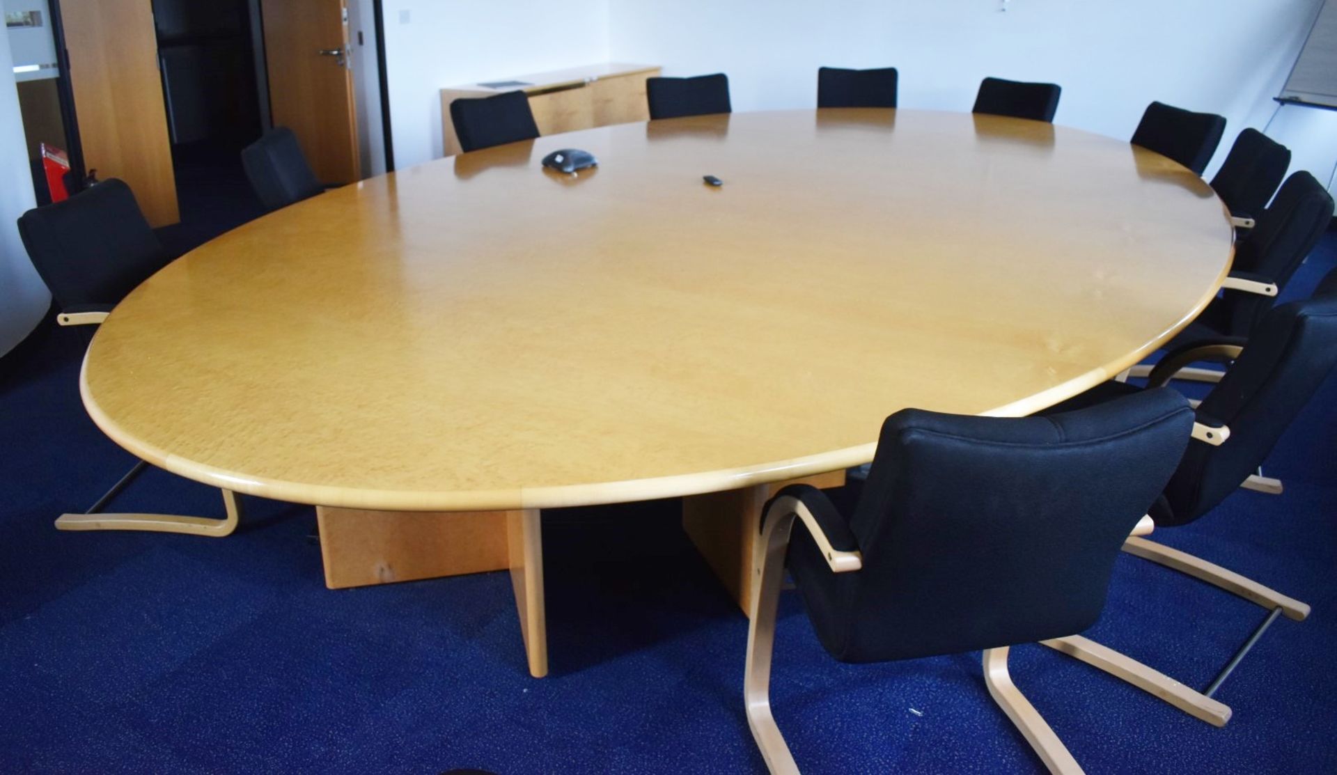 1 x Burr Maple 16ft Office Meeting Table - Spectacular Oval Meeting Table Suitable For Upto 14 - Image 7 of 10