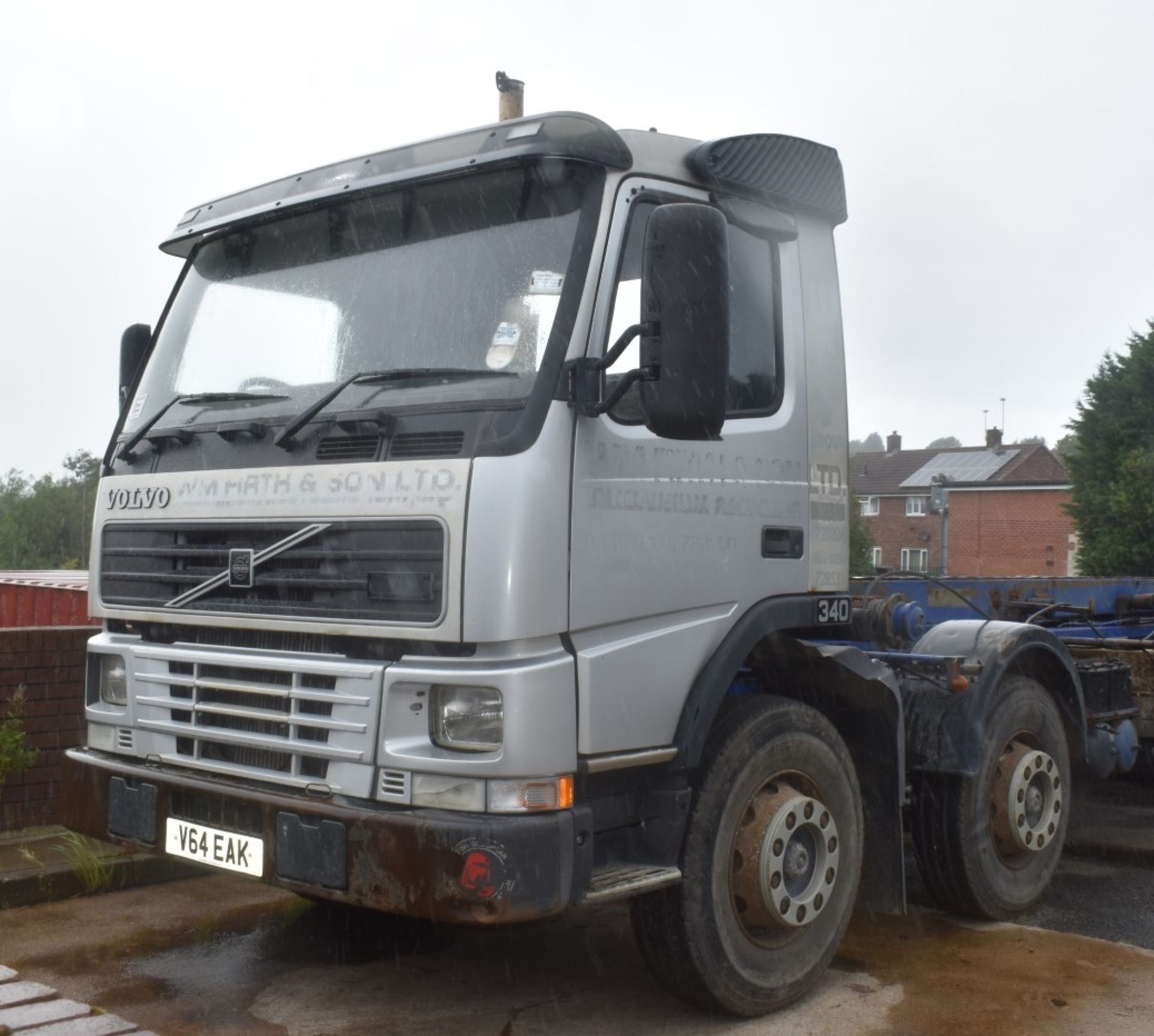 1 x Volvo 340 Plant Lorry With Tipper Chasis and Fitted Winch - CL547 - Location: South Yorkshire. - Image 3 of 25