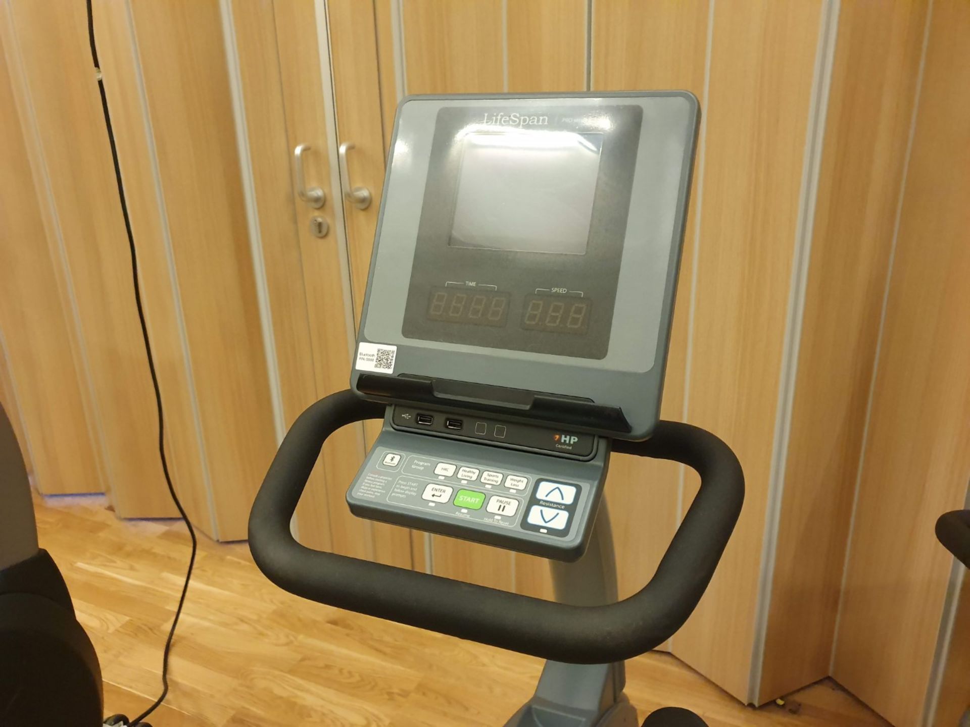 1 x Lifespan R7000 Pro Series Excercise Bike With USB Connectivity - Approx RRP £1,500 - CL552 - - Image 4 of 6