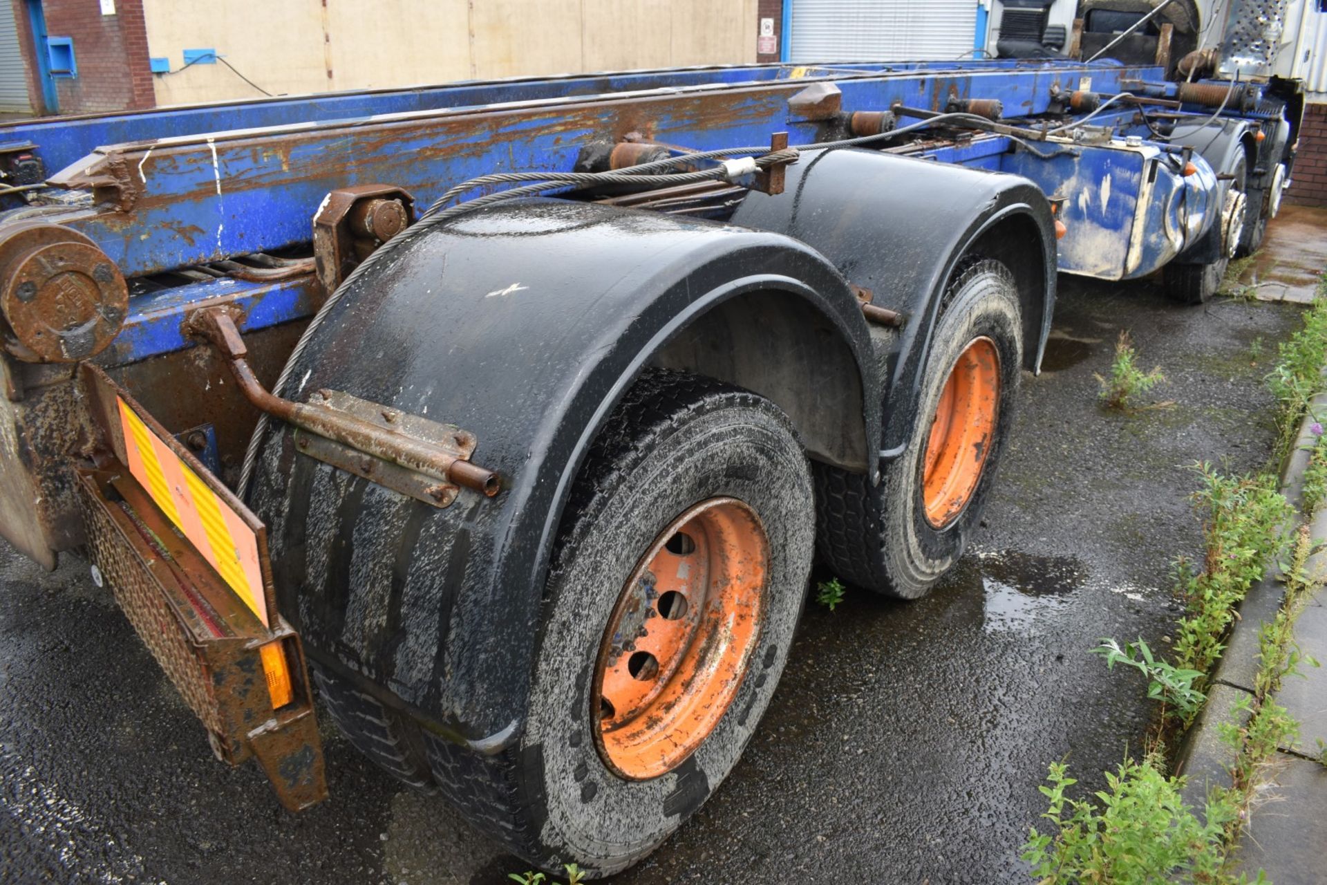 1 x Volvo 340 Plant Lorry With Tipper Chasis and Fitted Winch - CL547 - Location: South Yorkshire. - Image 13 of 25