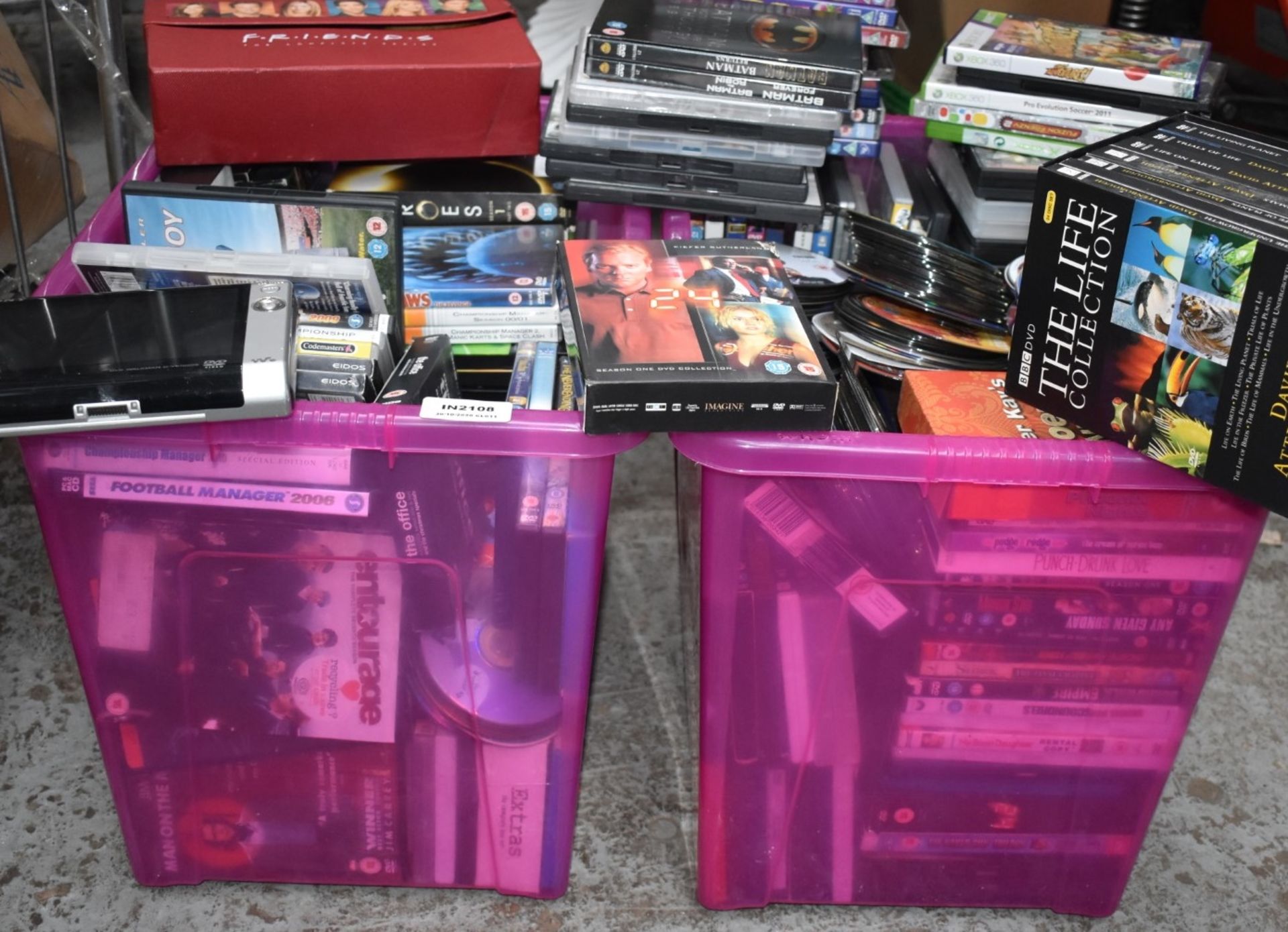 1 x Large Collection of DVD Films and Games - Plus Box Sets and Portable DVD Player - Ref: In2108 - Image 9 of 10