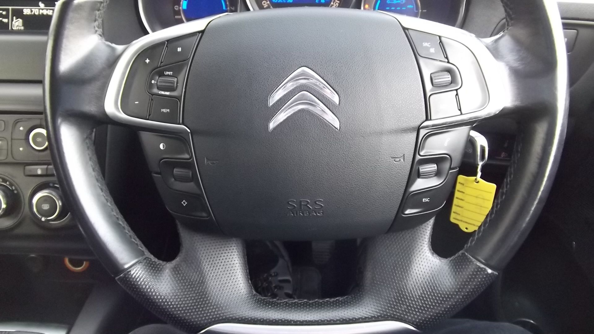 2011 Citroen C4 Vtr+ 1.6 HDI 5 Door Hatchback - Image 11 of 18