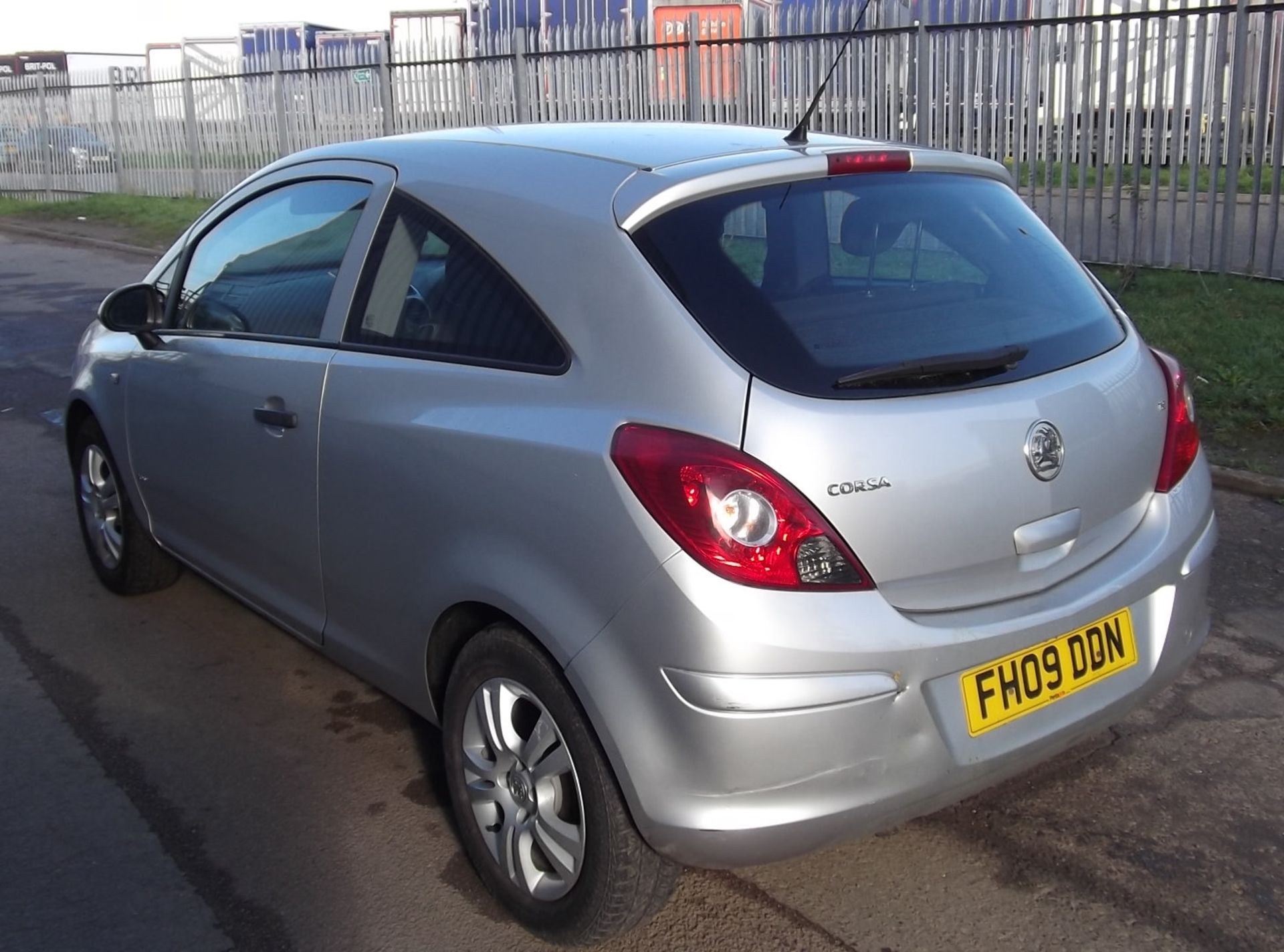 2009 Vauxhall Corsa 1.2 Active 3 Door Hatchback - CL505 - NO VAT ON THE HAMMER - Location: Corby, No - Image 8 of 13