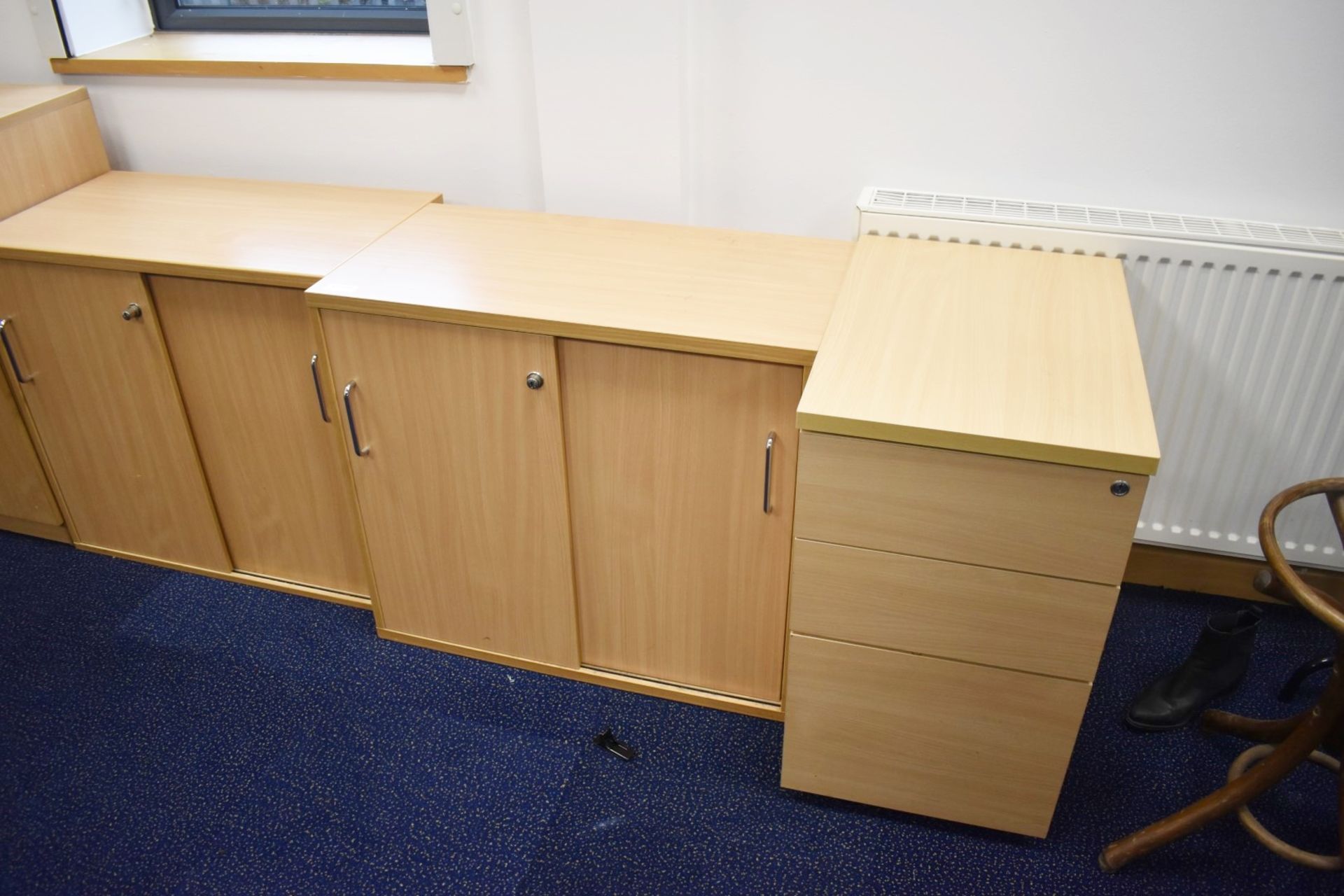 5 x Assorted Office Cabinets - Ref: FF177 D - CL544 - Location: Leeds, LS14Collections:This item - Image 3 of 4