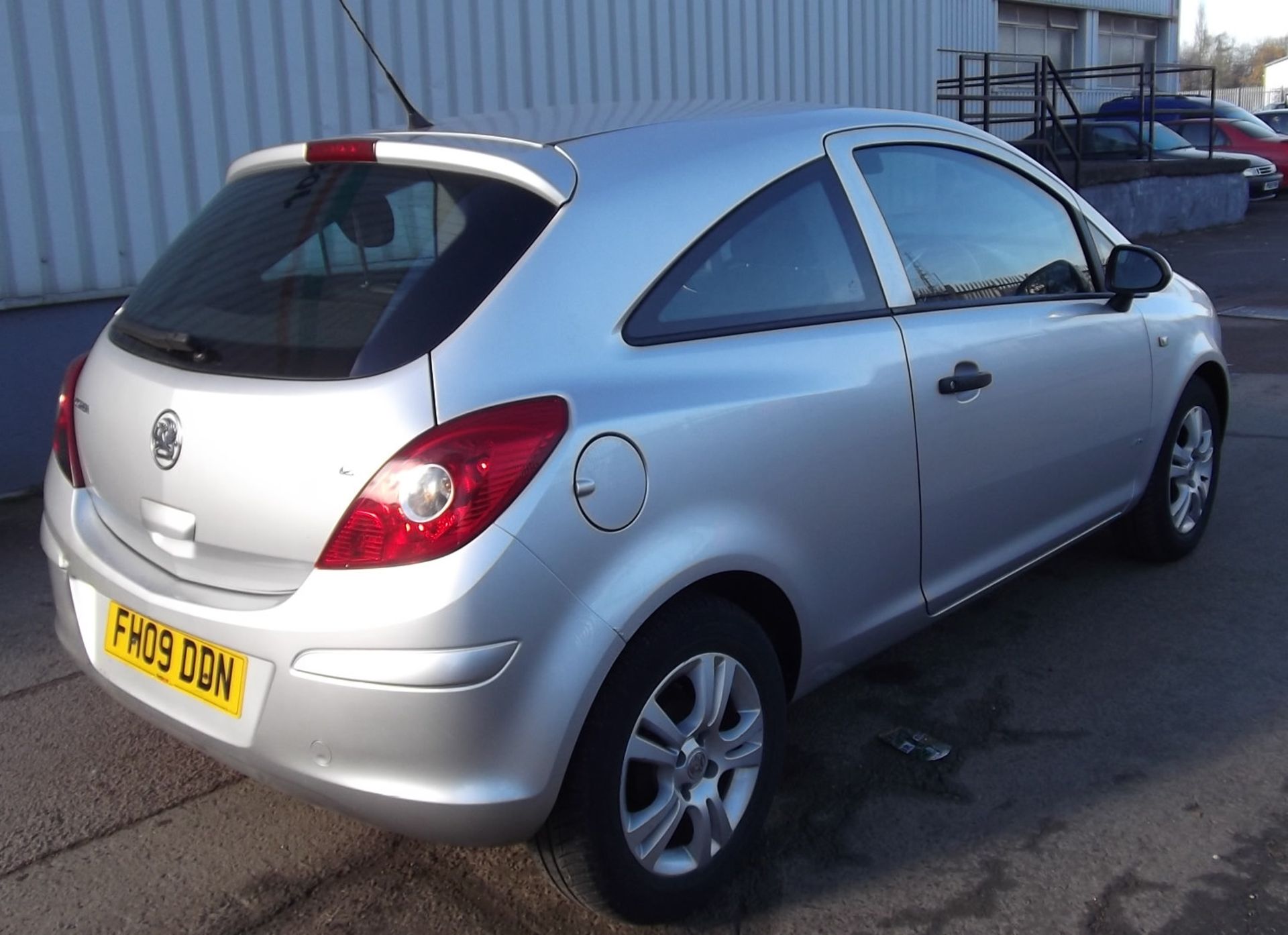2009 Vauxhall Corsa 1.2 Active 3 Door Hatchback - CL505 - NO VAT ON THE HAMMER - Location: Corby, No - Image 5 of 13