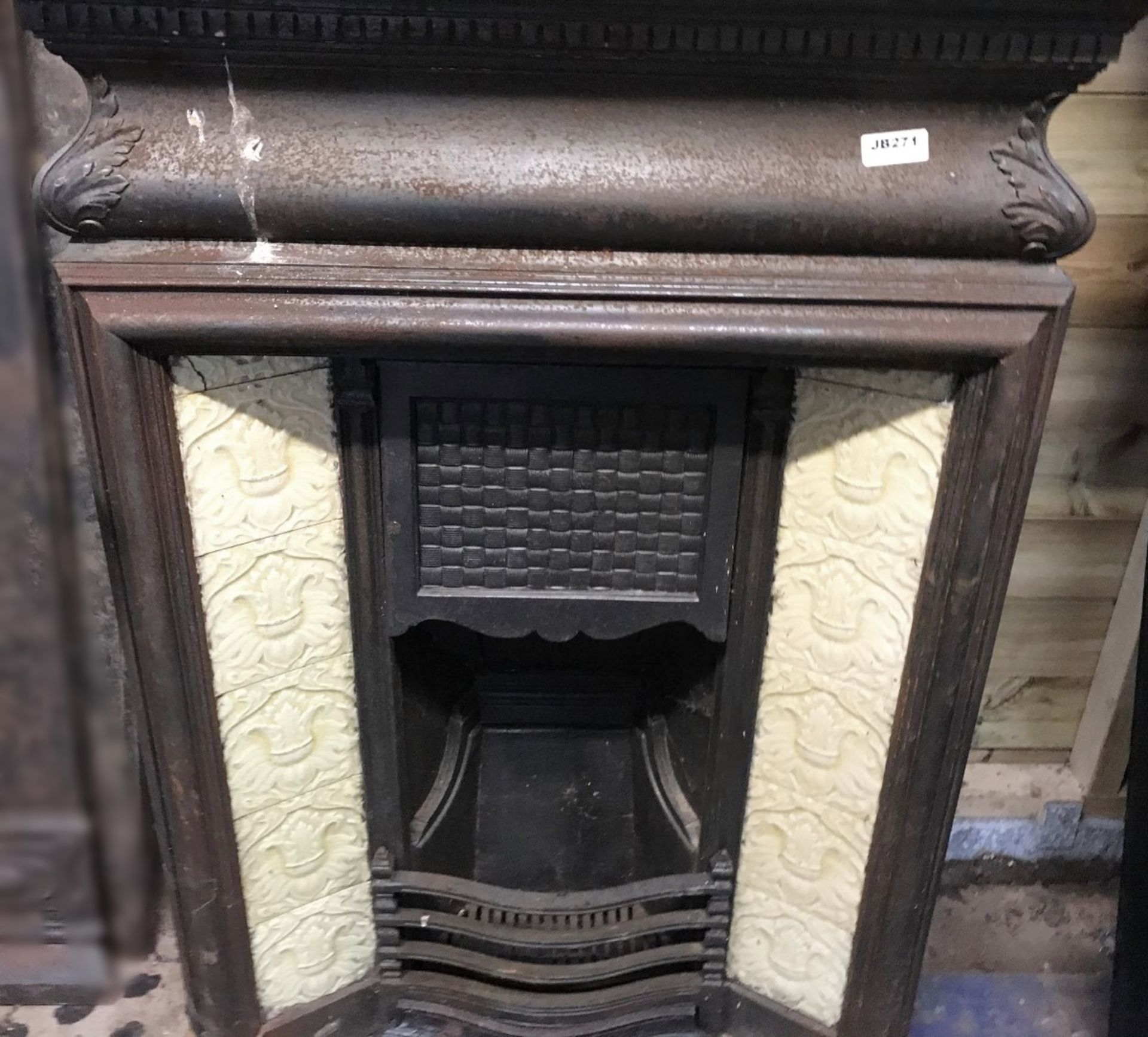 1 x Stunning Antique Victorian Cast Iron Fire Surround With Ornate Insert And Tiled Sides - Image 2 of 8