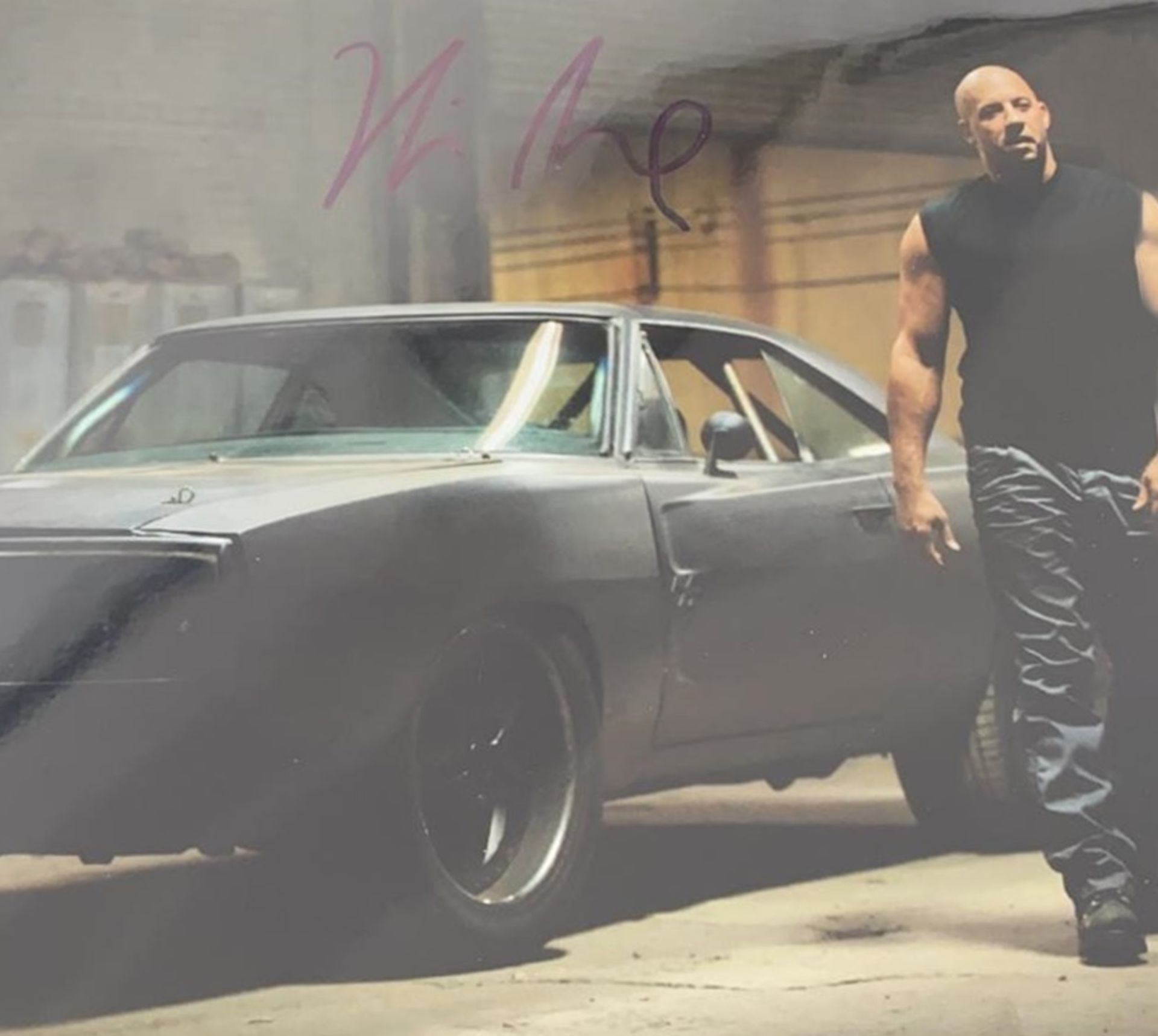 1 x Signed Autograph Picture - VIN DIESEL - With COA - Size 12 x 8 Inch - CL590 - Location: