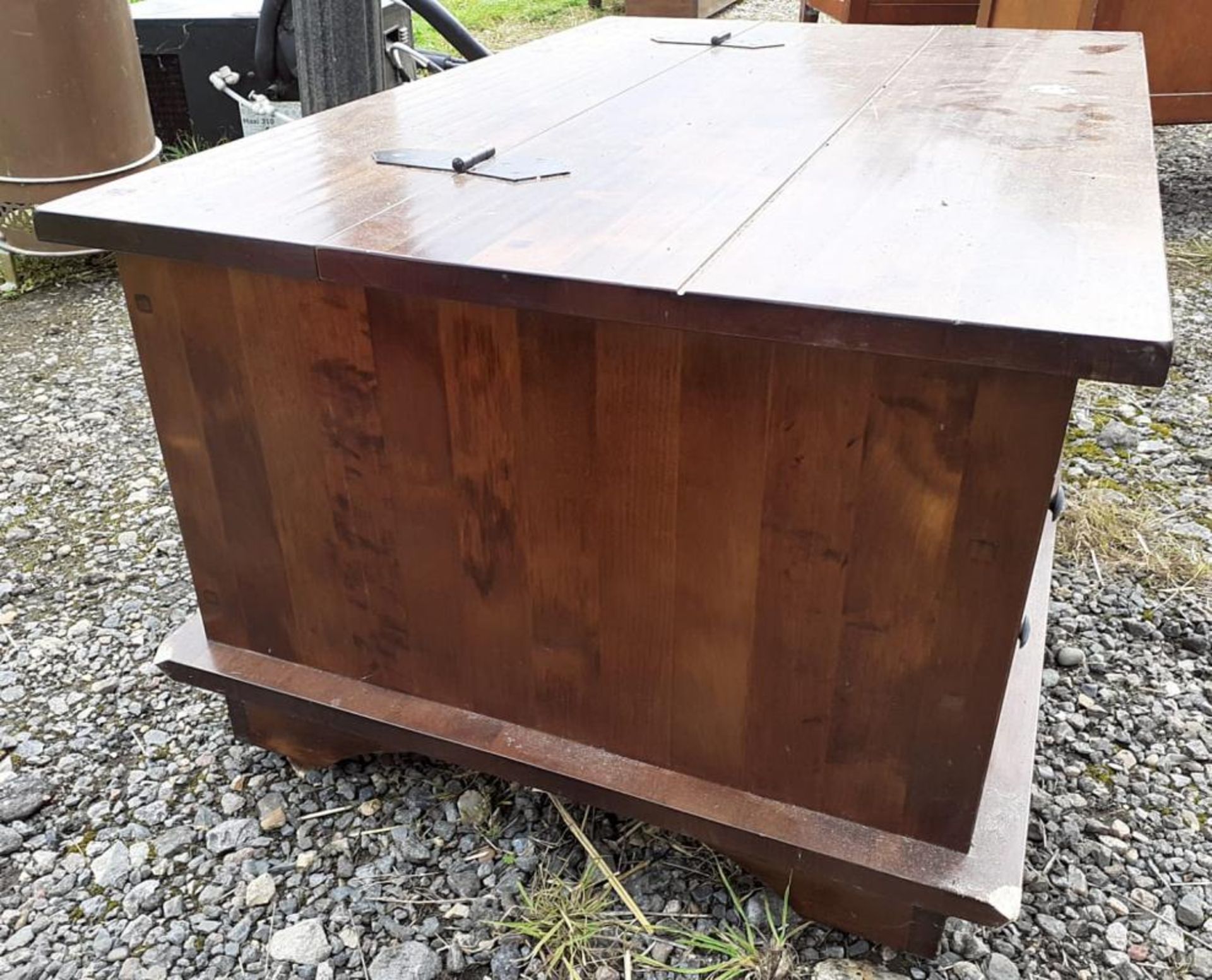 1 x Timber Linen / Bedroom Chest With 9 x Drawers - See Pictures For Condition - Dimensions: 90cm x - Image 6 of 7