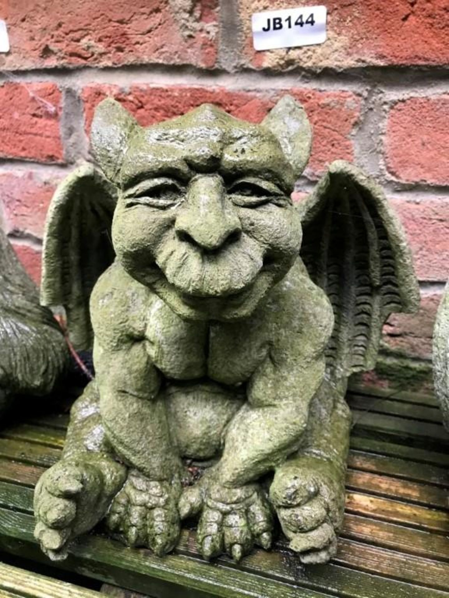 1 x Stone Gargoyle Character - Size Approx 20cm x 20cm - Ref: JB144 - Pre-Owned - NO VAT ON THE HAMM