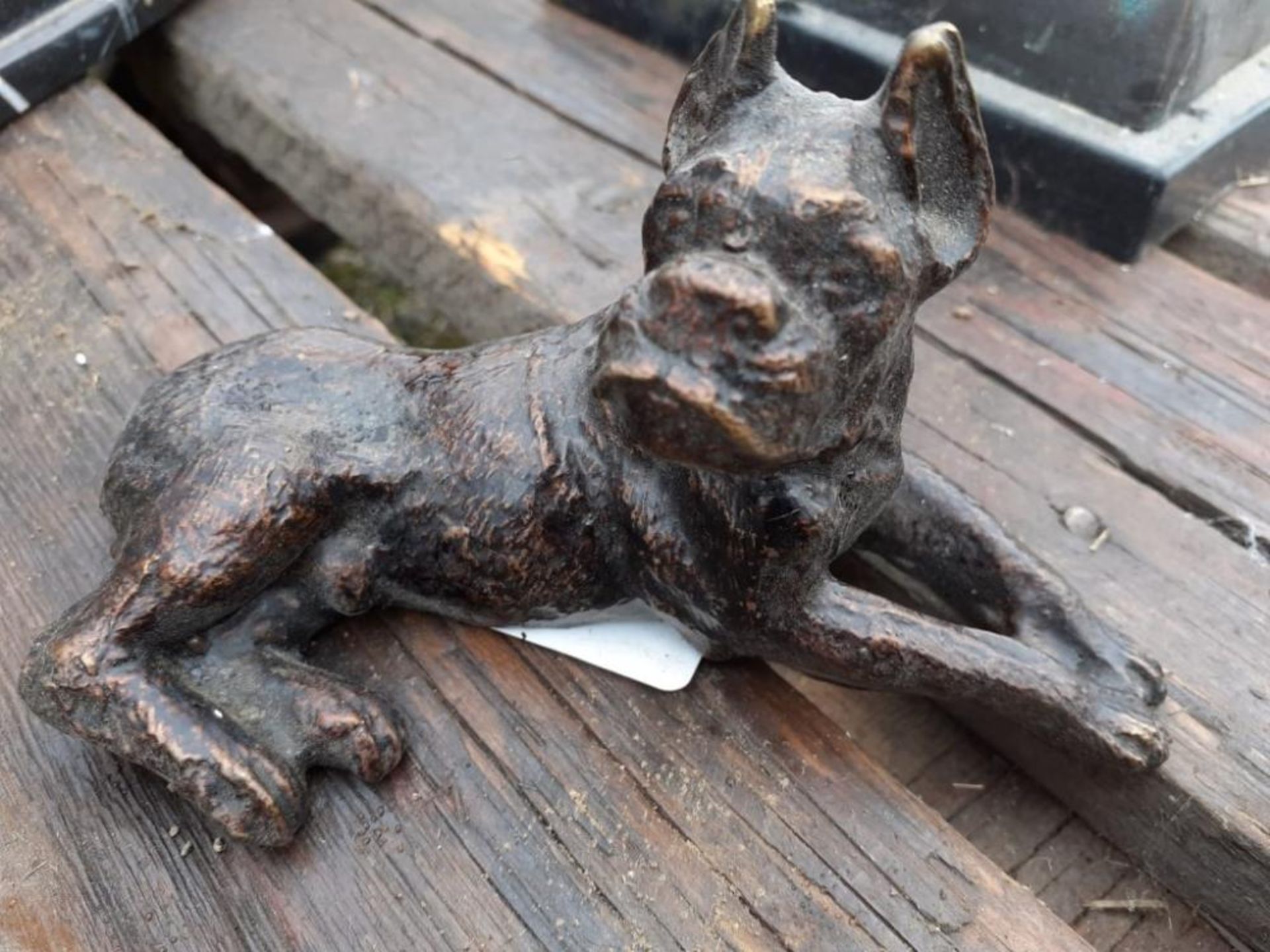 1 x Small Bronze Dog Ornament - Dimensions: width 14cm x height 8cm - Ref: JB207 - Pre-Owned - NO VA