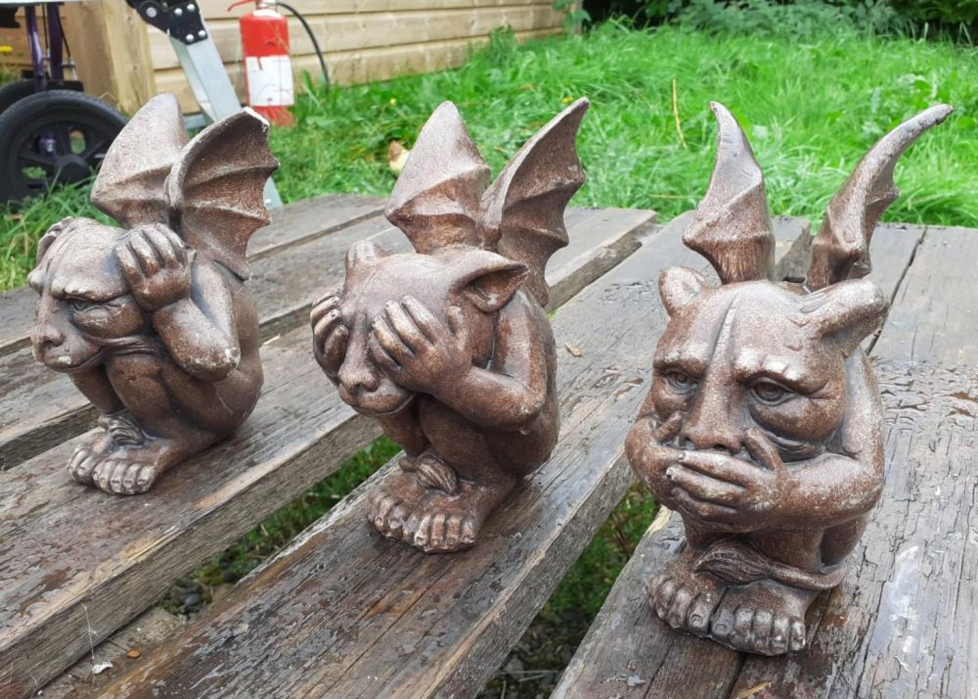 SetSet Of 3 x Small Gothic-Style Dragons 'See No, Hear No and Speak No' Evil! Of 3 x Small Gothic-S - Image 4 of 6