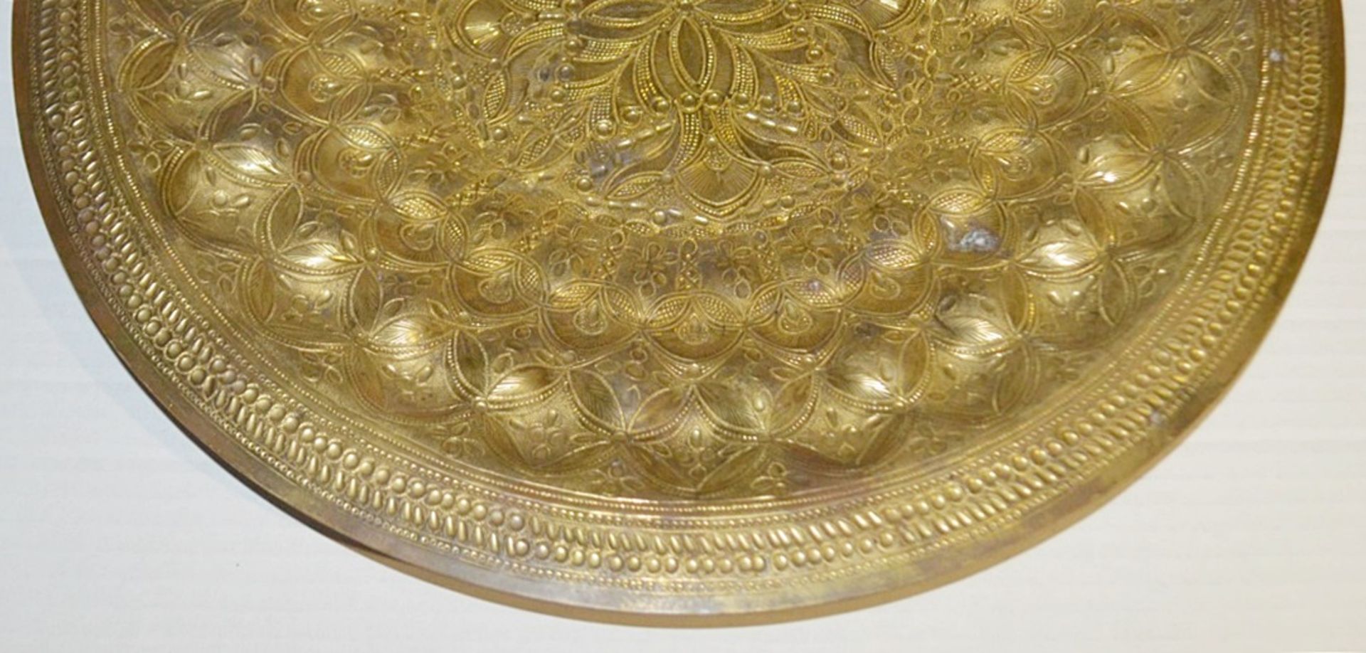 1 x Persian / Ottoman Gilt Metal Tombak Charger - 35cm (13.75ins) In Diameter - Preowned - NO VAT ON - Image 4 of 5