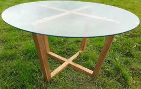 1 x Contemporary Round Glass Topped Dining Table and Wood Base - Dimensions: Top Diameter 135cm x He