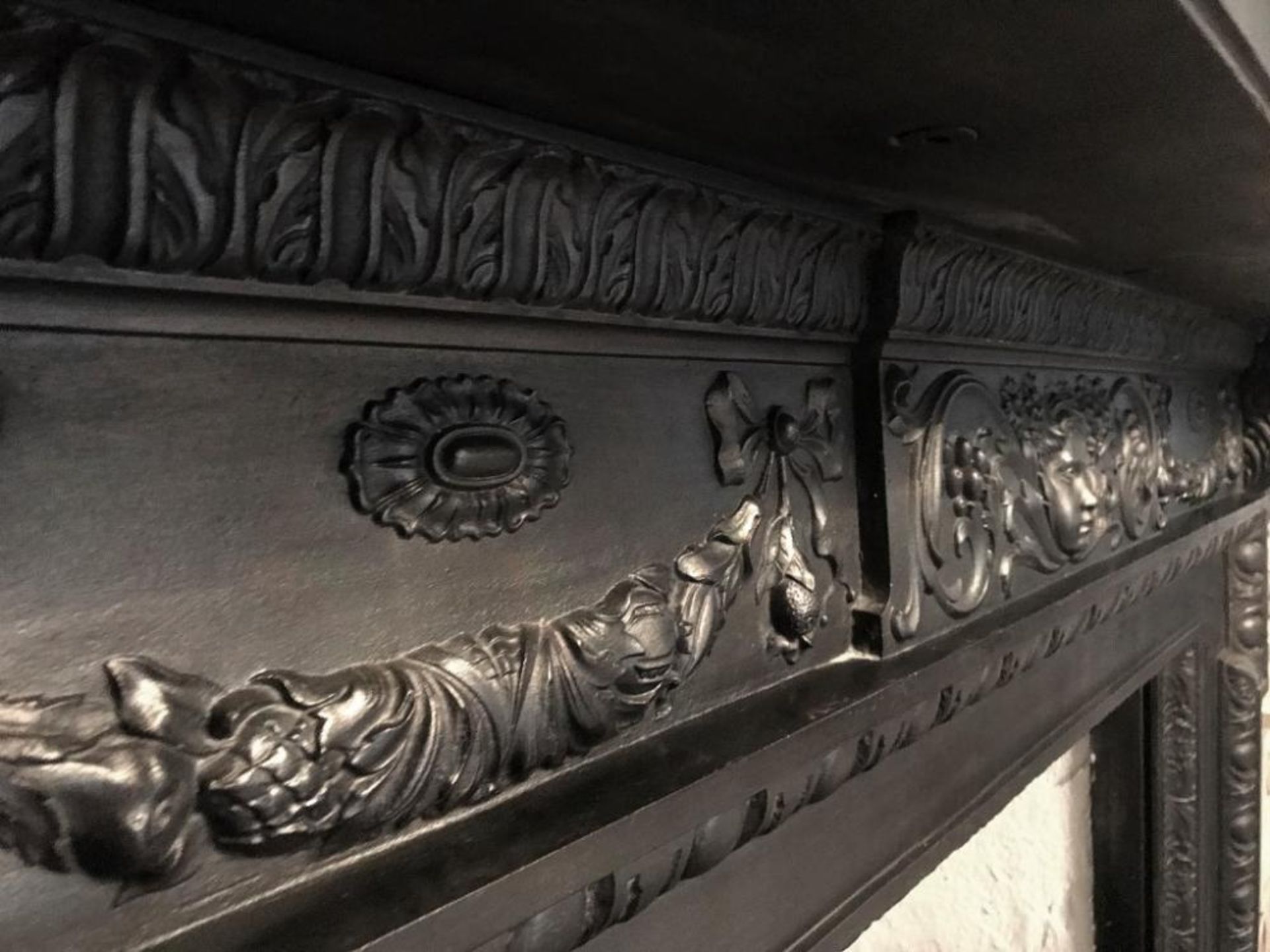1 x Ultra Rare Stunningly Ornate Antique Victorian Cast Iron Fireplace, With Matching Cast Iron Mirr - Image 9 of 23