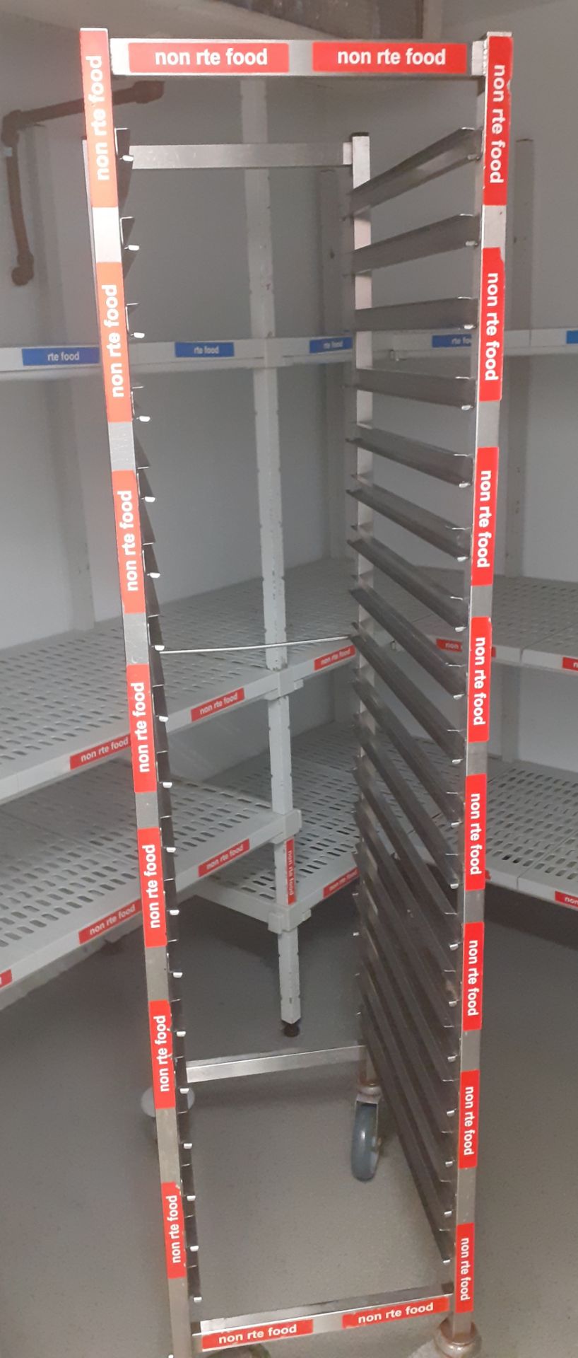 1 x Stainless Steel 20 Tier Commercial Kitchen Food Tray Rack - CL582 - Location: London EC4V - Image 3 of 4