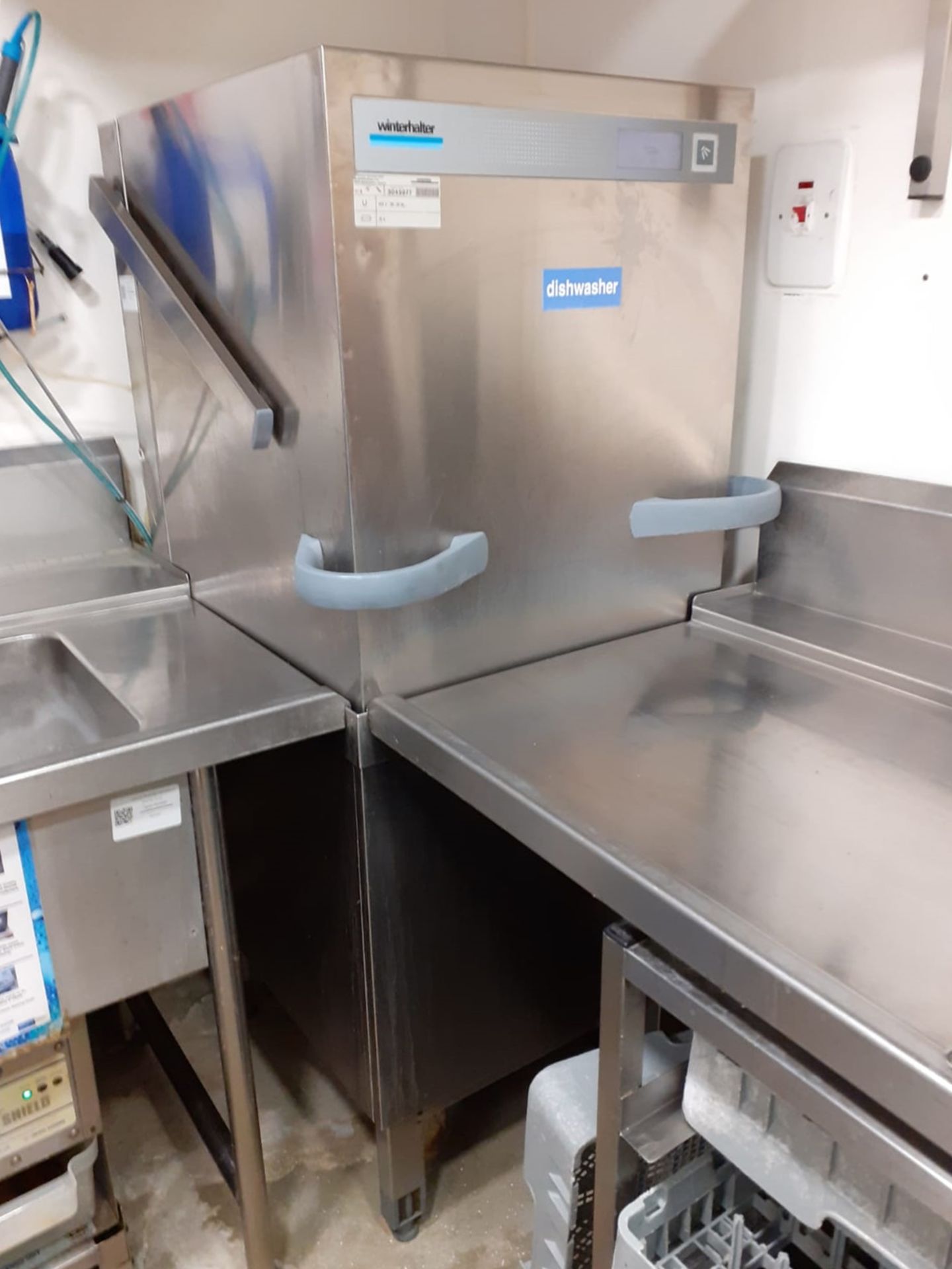 1 x Winterhalter PT-M Commercial Pass Through Dishwasher With Inlet and Outlet Tables, Pre-Wash Sink - Image 10 of 17