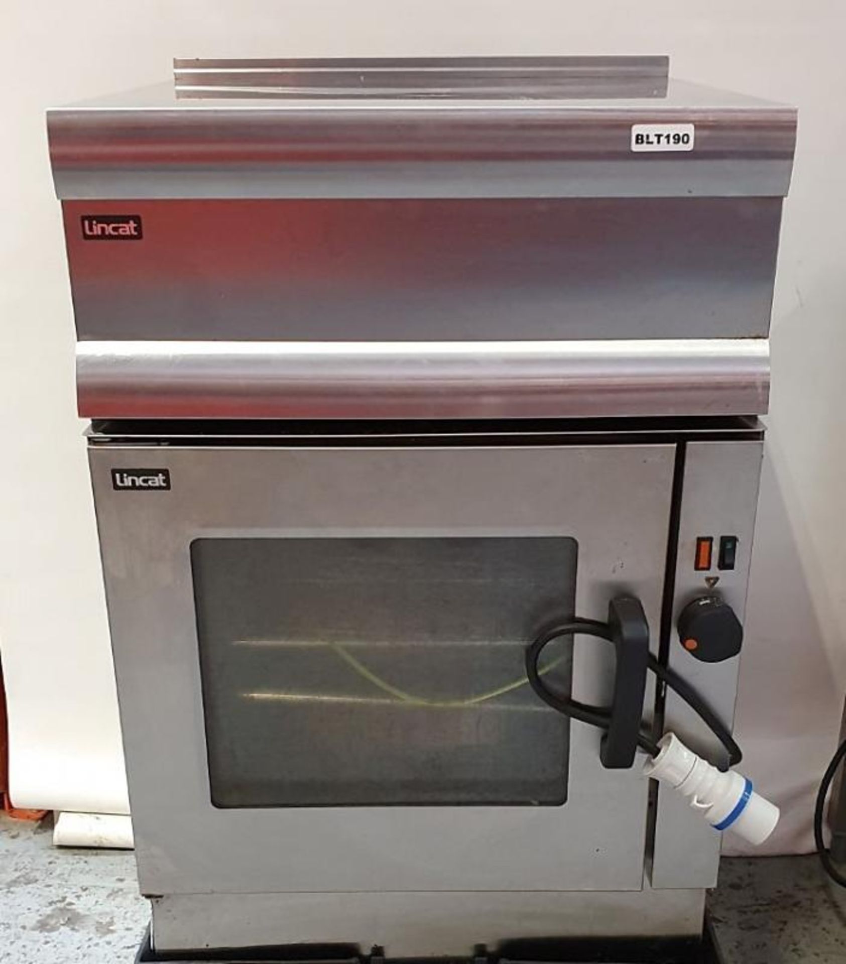 1 x Lincat Electric Fan Assisted Oven and Lincat Silverlink Worktop - Ref: BLT190 - CL449 - Location - Image 7 of 15