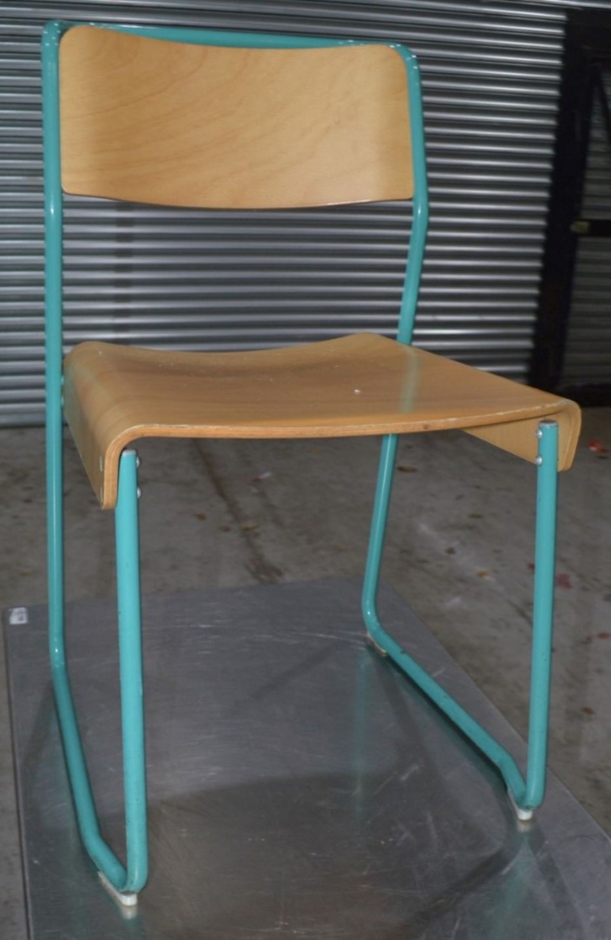 12 x Contemporary Stackable Bistro / Bar Chairs With Metal Frames In Teal With Curved Vanished - Image 11 of 11
