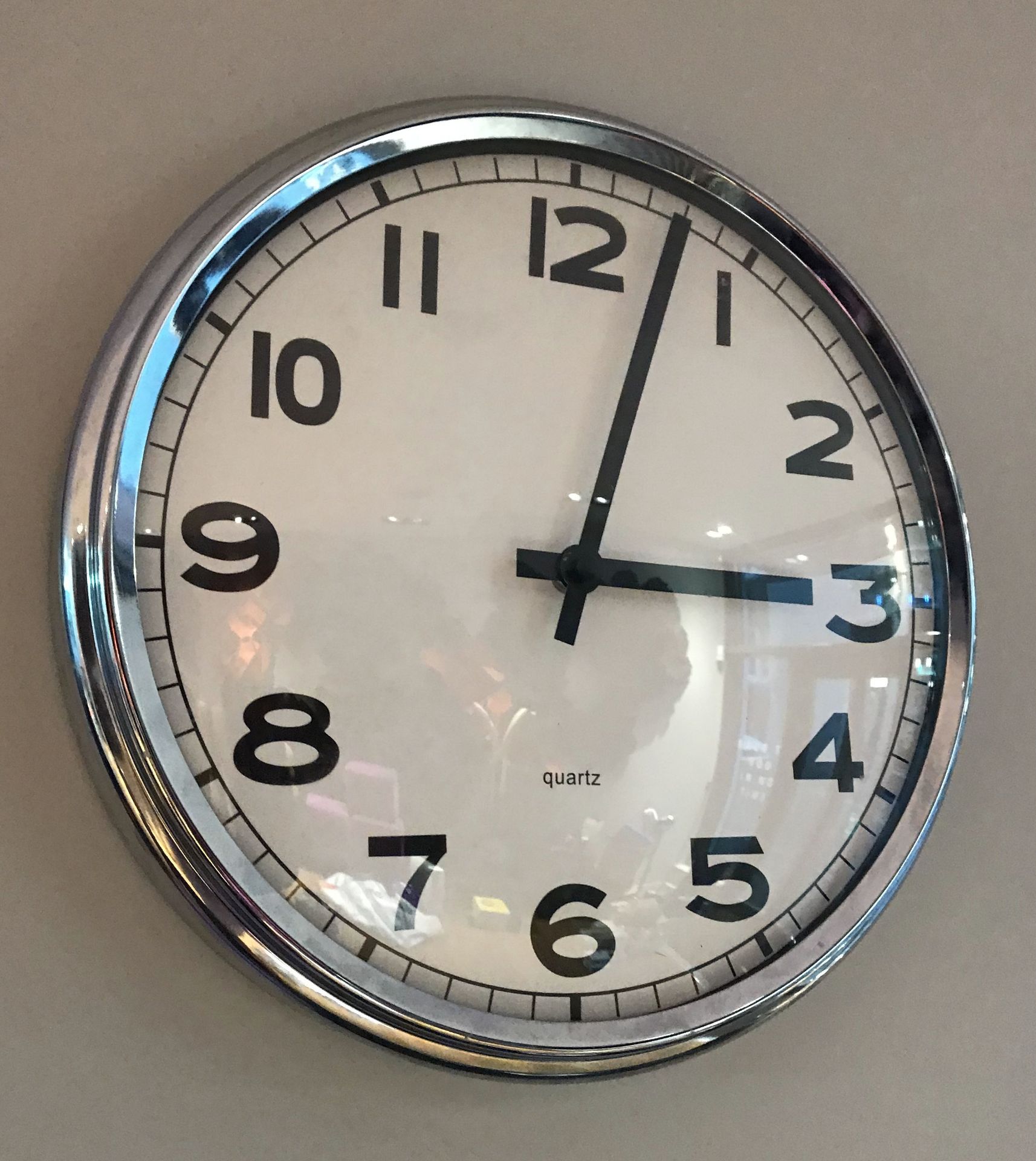 7 x Assorted Wall Clocks With Chrome Finish - Brands Include Quartz and Acctim - CL587 - Location: