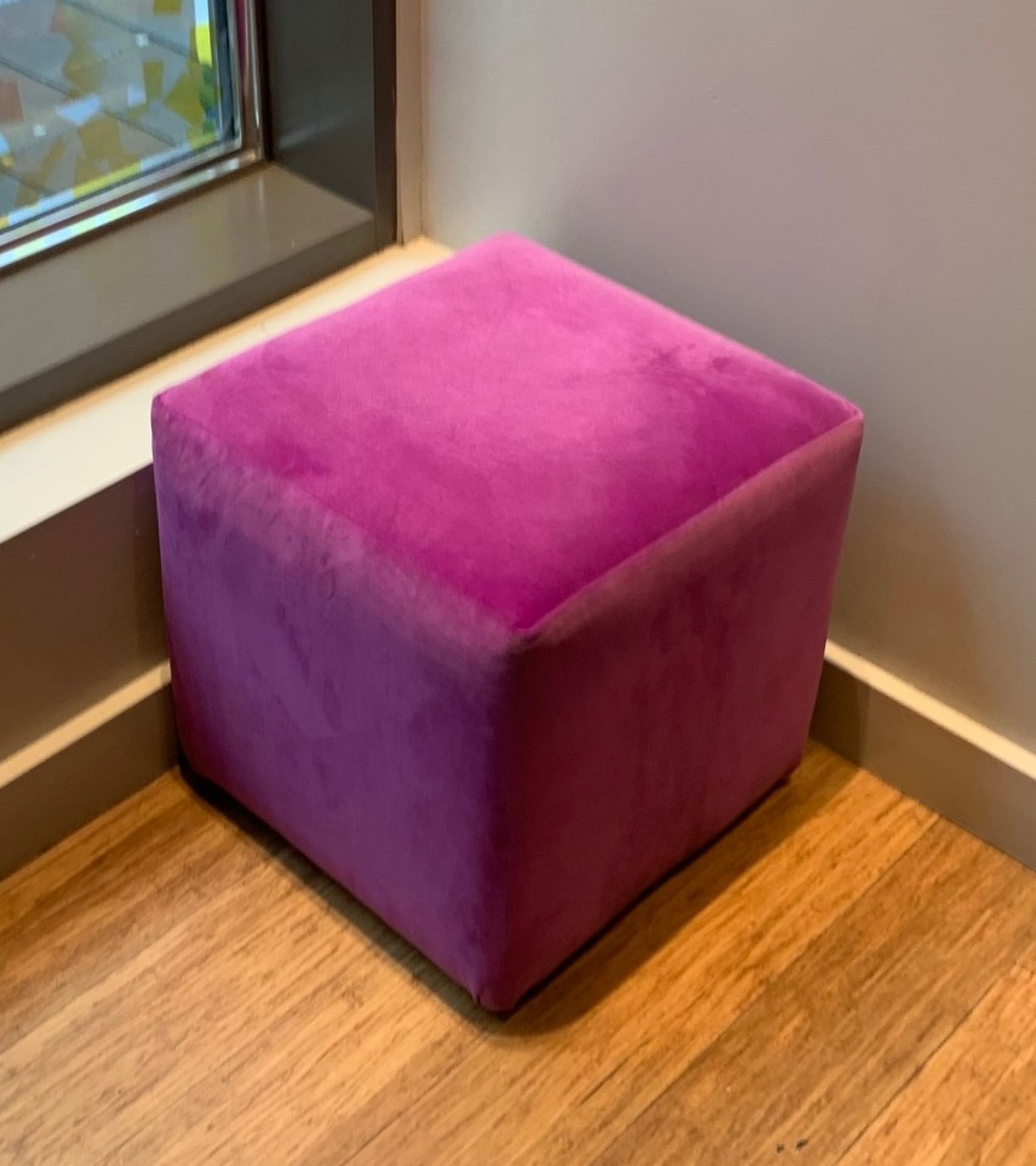 5 x Pink Velvet Cube Seating Stools / Footrests - Size 42 x 42 cms - Ref: 130 - CL587 - Location: - Image 4 of 4