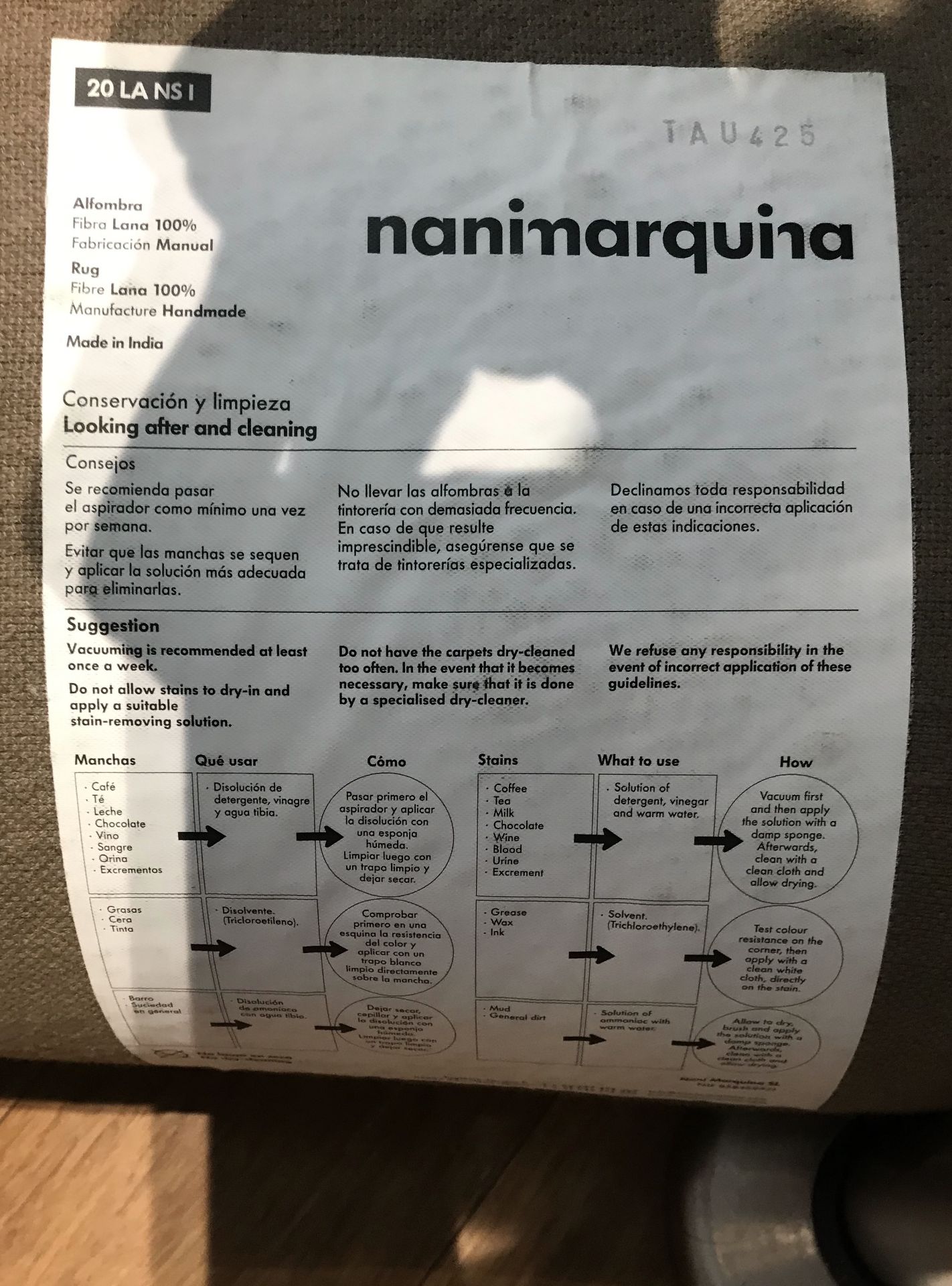 1 x Naninarquina Designer Shaped Rug - 100% Lana Wool Hand Made Carpet Rug - Approx Size 250 x 175 - Image 3 of 4