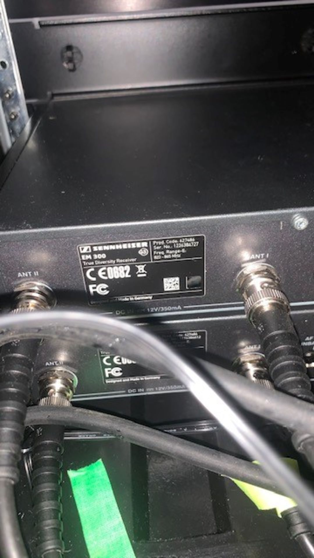 1 x SENNHEISER Complete 4-Way Radio Rack System *Please Read Full Description* - Image 6 of 6