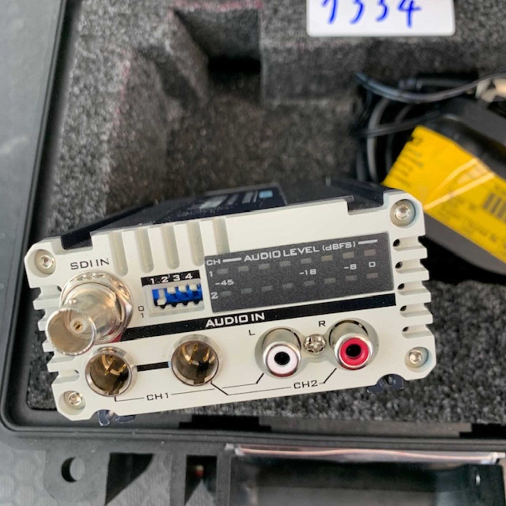 1 X Datavideo DAC-91 Sdi Audio Embedder In Stagg Case - Ref: 1334 - CL581 - Location: Altrincham - Image 3 of 3