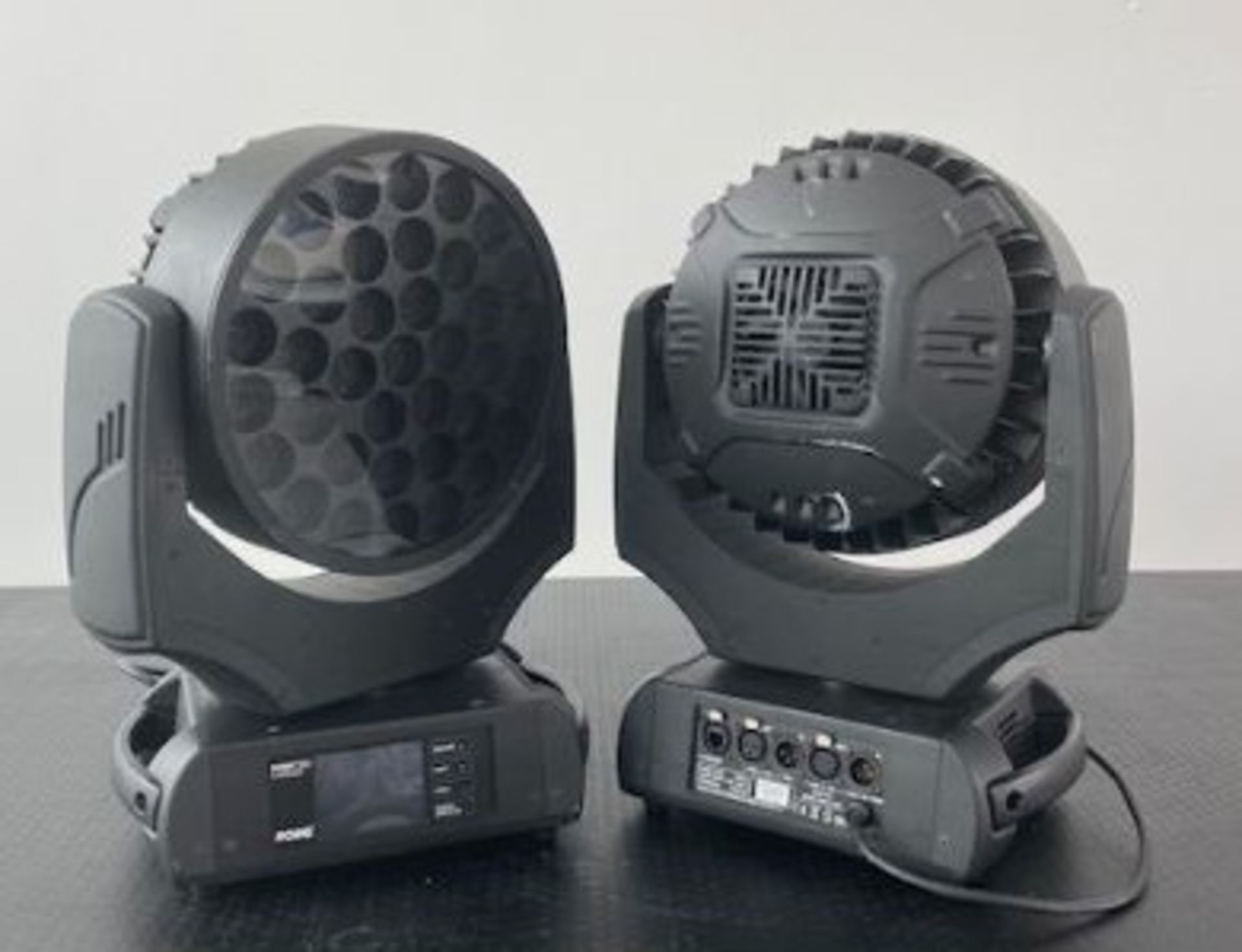 2 x Robe Robin 600 LED Moving Head/Wash In Flight Case - Ref: 881 - CL581 - Location: Altrincham