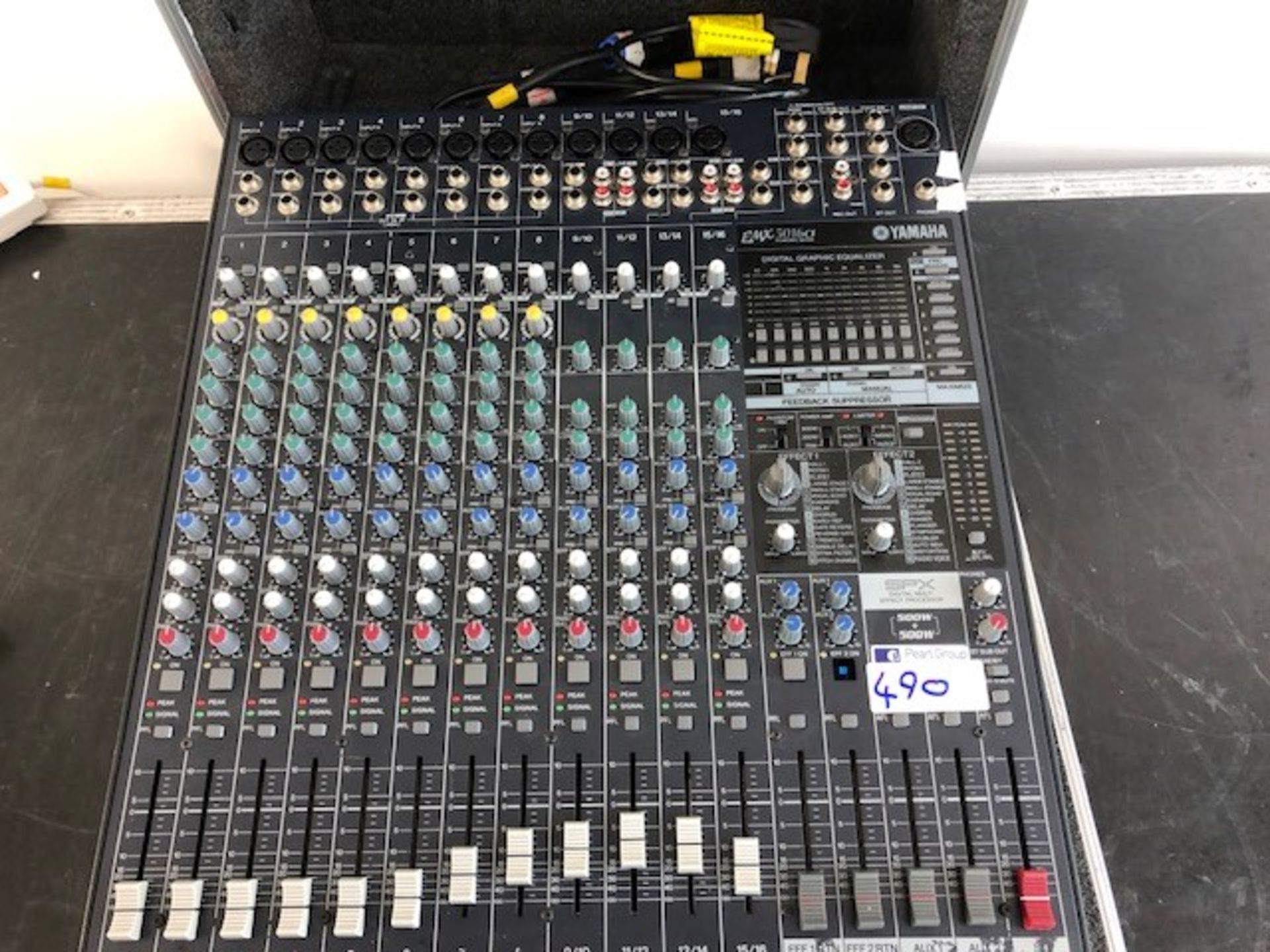 1 x Yamaha Power Desk In Flight Case - Ref: 490 - CL581 - Location: Altrincham WA14