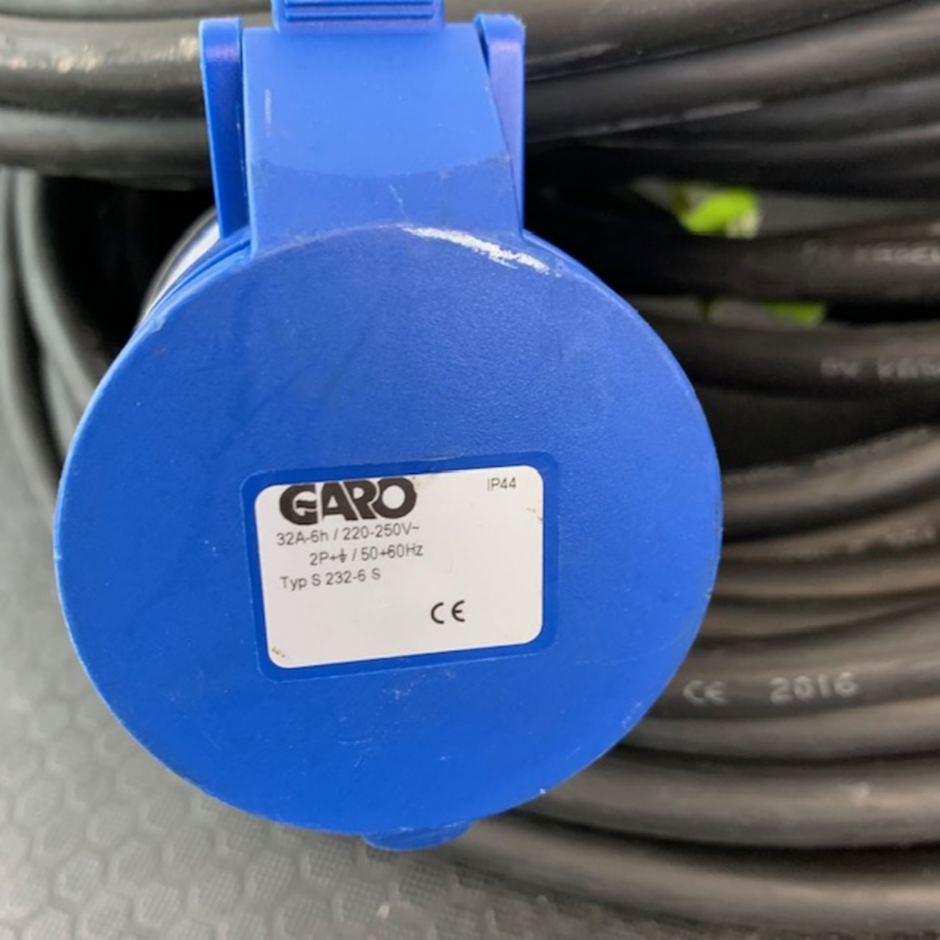 2 X 32Amp Single Phase 20M Cable - Ref: 1351 - CL581 - Location: Altrincham WA14Items will be - Image 2 of 2