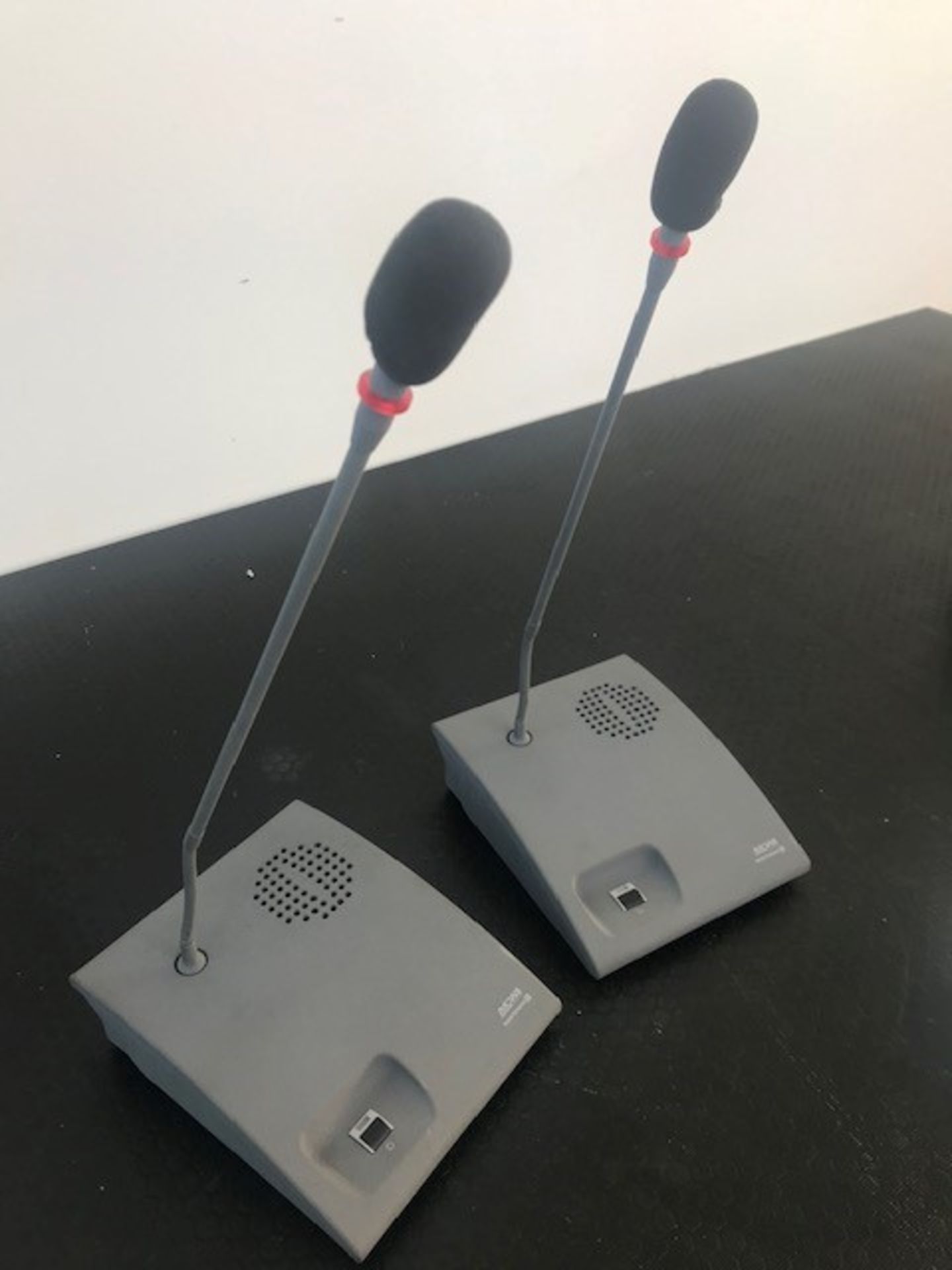 1 x Beyerdynamic MCW- D50 Conference Microphone System (Wireless or Wired) - Supplied In Flight - Image 7 of 17