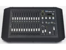 1 x Phillips Strand Lighting Desk 100 In Flight Case - Ref: 468 - CL581 - Location: Altrincham