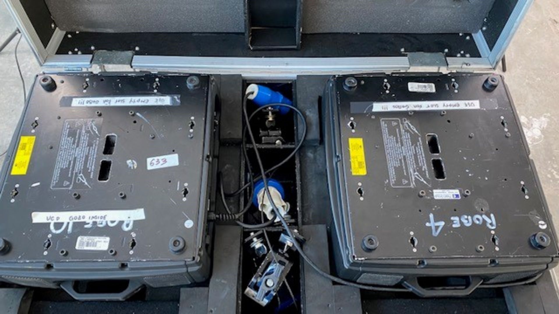 2 x ROBE 575 SPOTLIGHTS In FLIGHT Case - Ref: 774 - CL581 - Location: Altrincham WA14 - Image 3 of 3