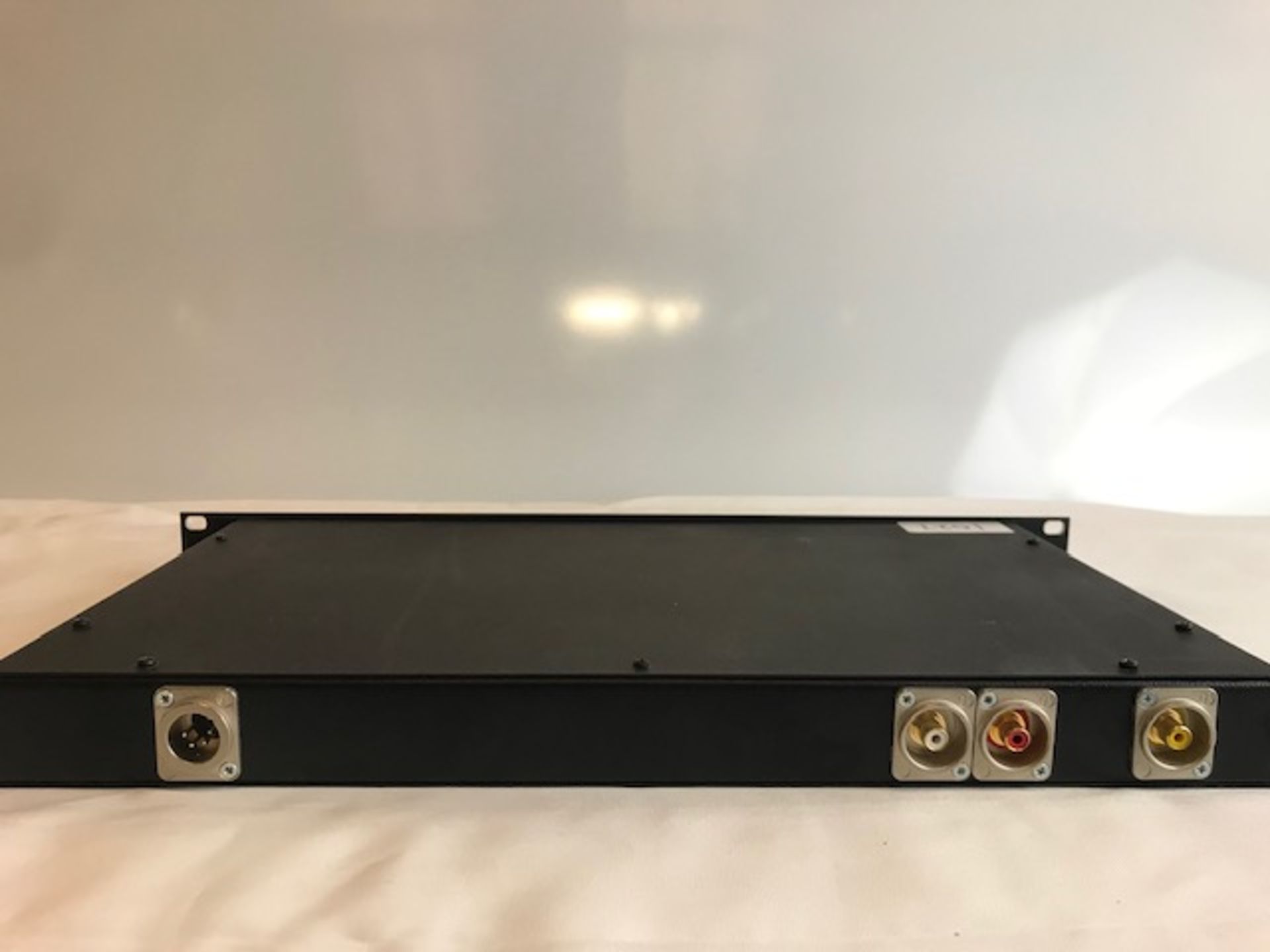 1 x Rack mounted USB Video and Audio Player, No PSU - Ref: 1027 - CL581 - Location: Altrincham WA14 - Image 3 of 3