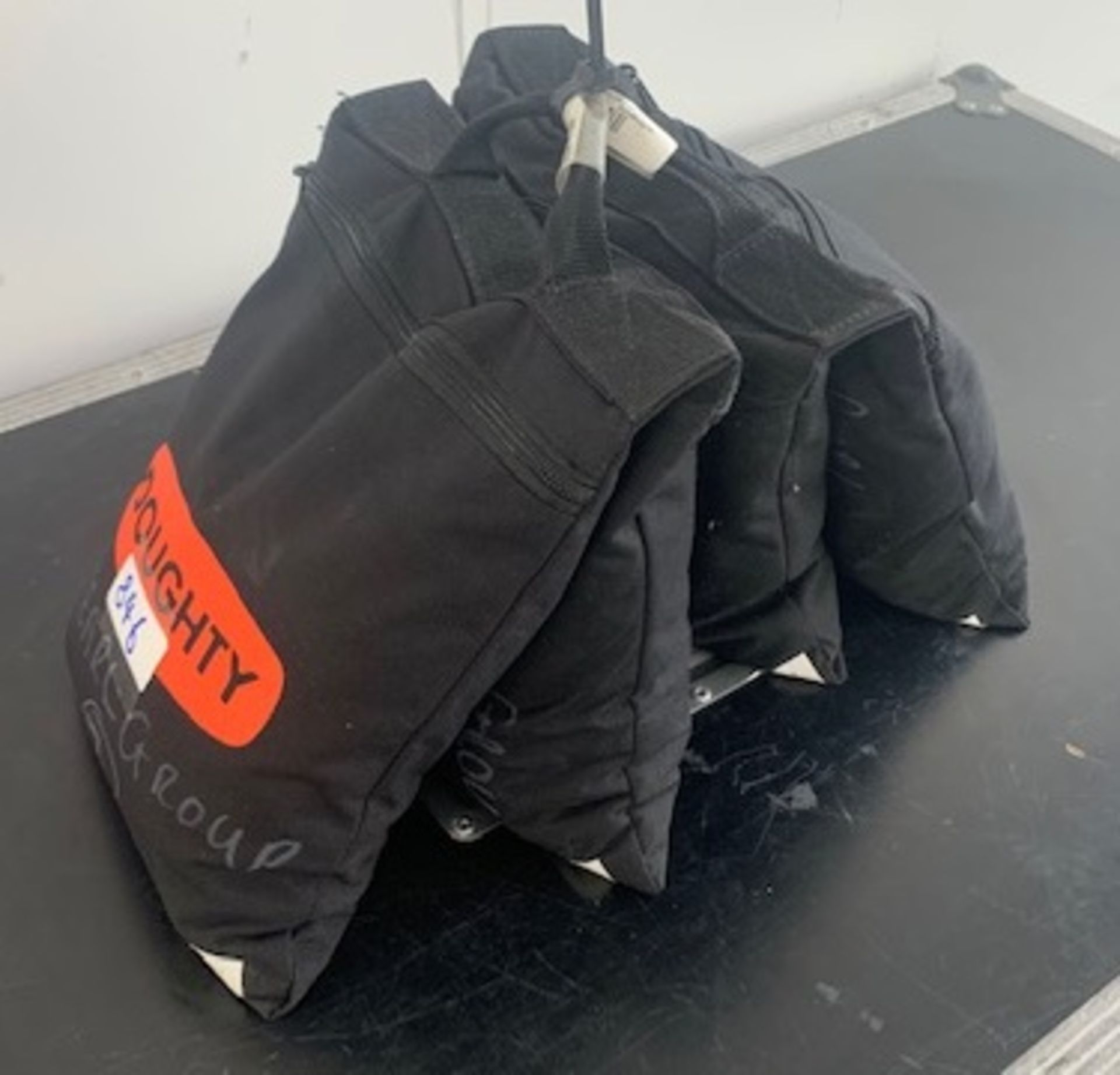 2 x Doughty 10kg Handled Sand Bag Weights - Ref: 846 - CL581 - Location: Altrincham WA14 - Image 3 of 3