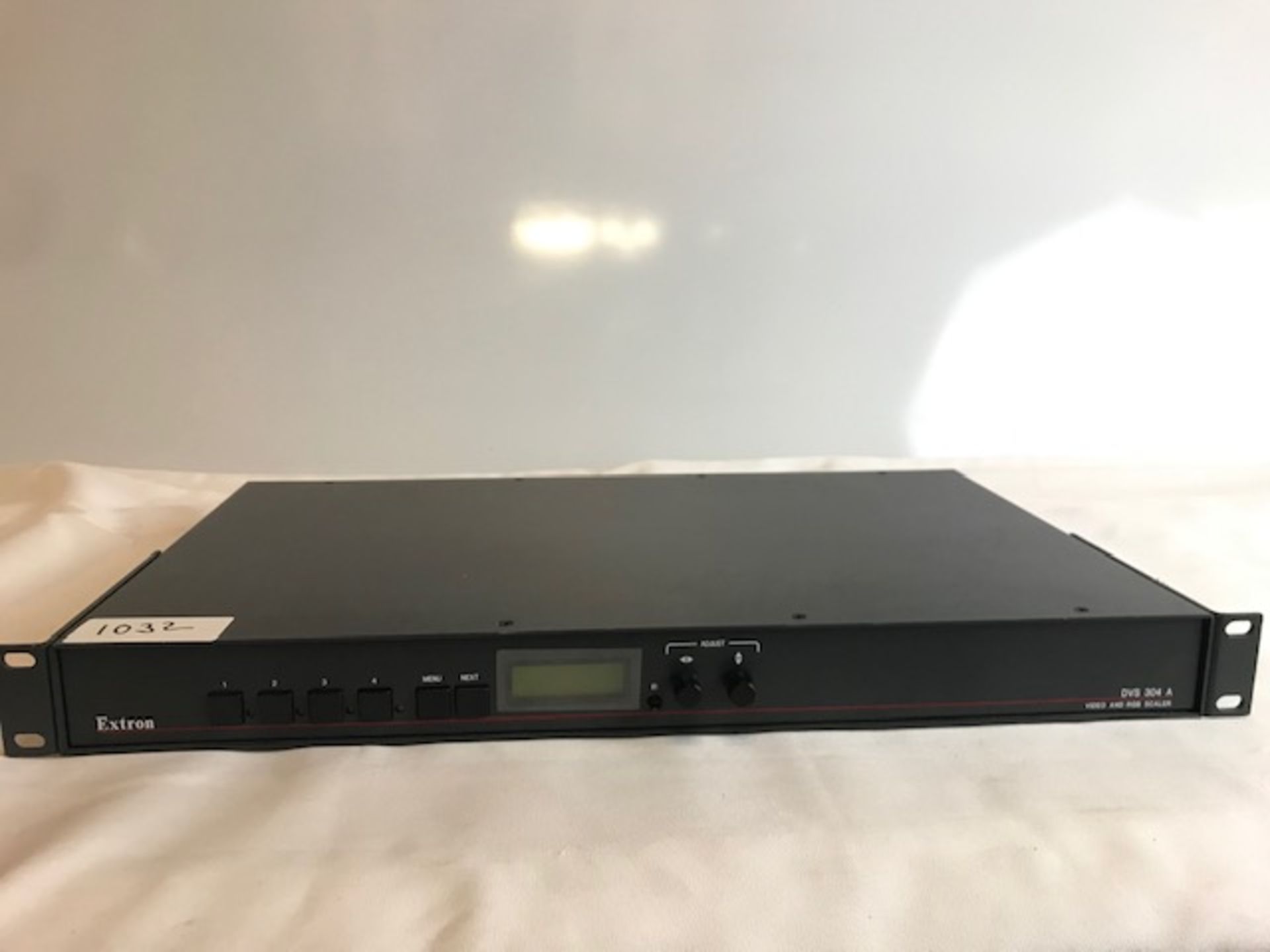 1 x Extron DVS 304 A Video and RGB Scaler - Ref: 1032 - CL581 - Location: Altrincham WA14