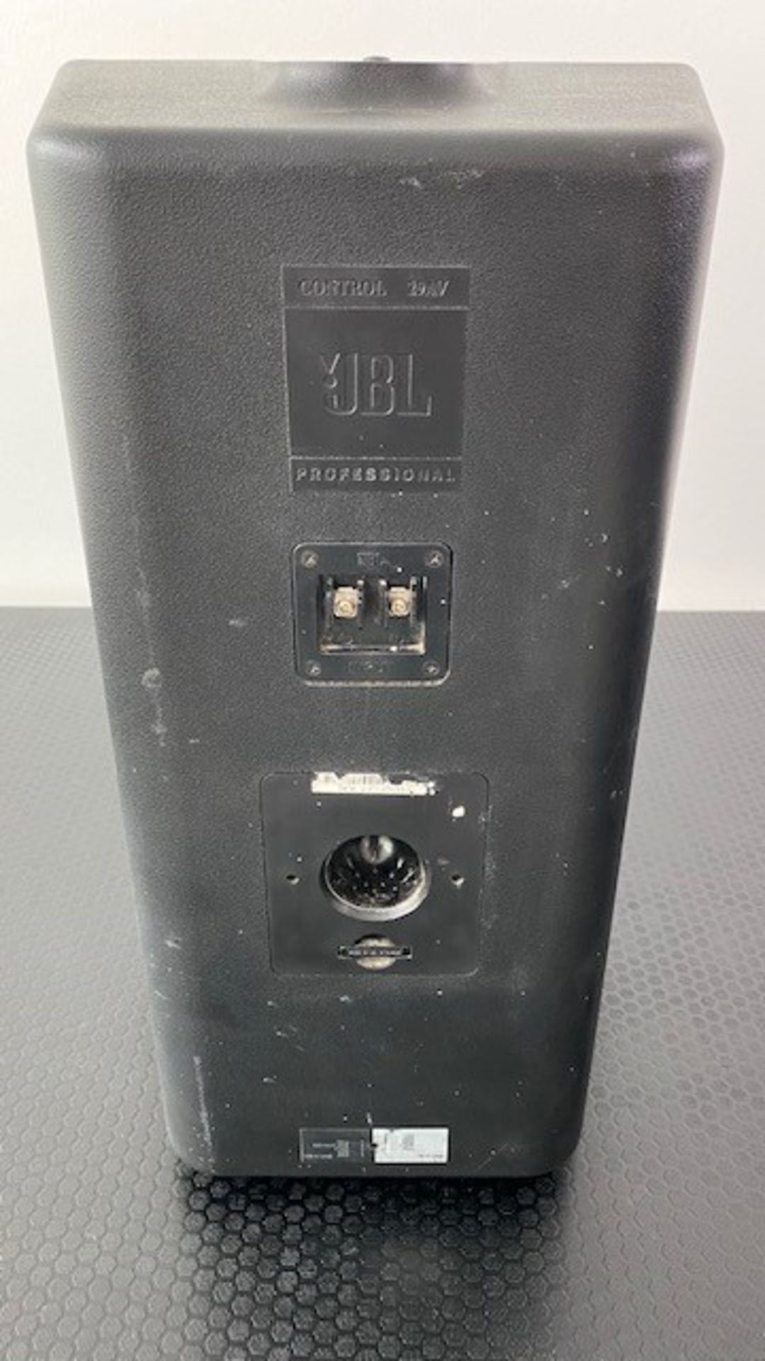 1 x JBL Control 29AV Speakers - Ref: 422 - CL581 - Location: Altrincham WA14Items will be - Image 2 of 2