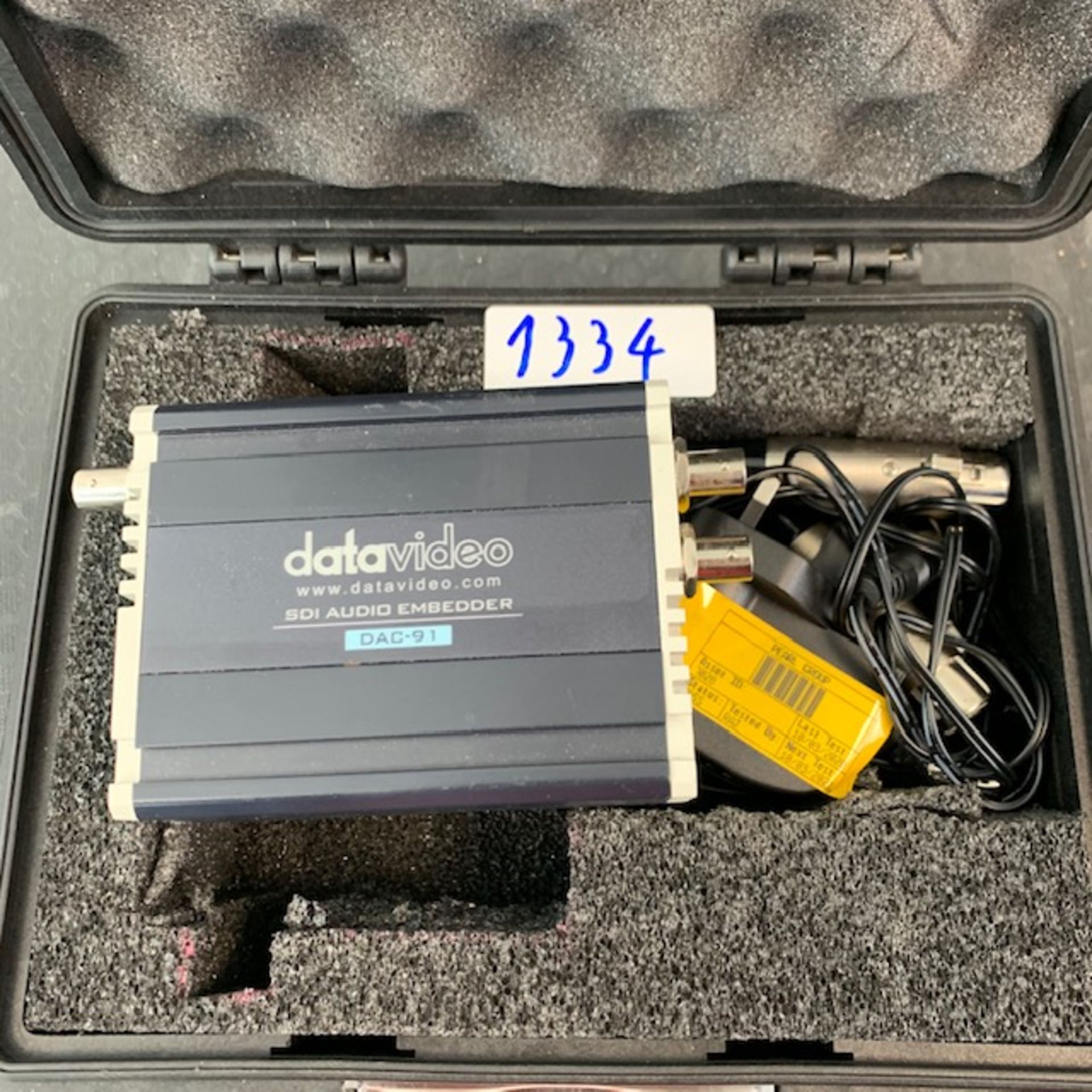 1 X Datavideo DAC-91 Sdi Audio Embedder In Stagg Case - Ref: 1334 - CL581 - Location: Altrincham