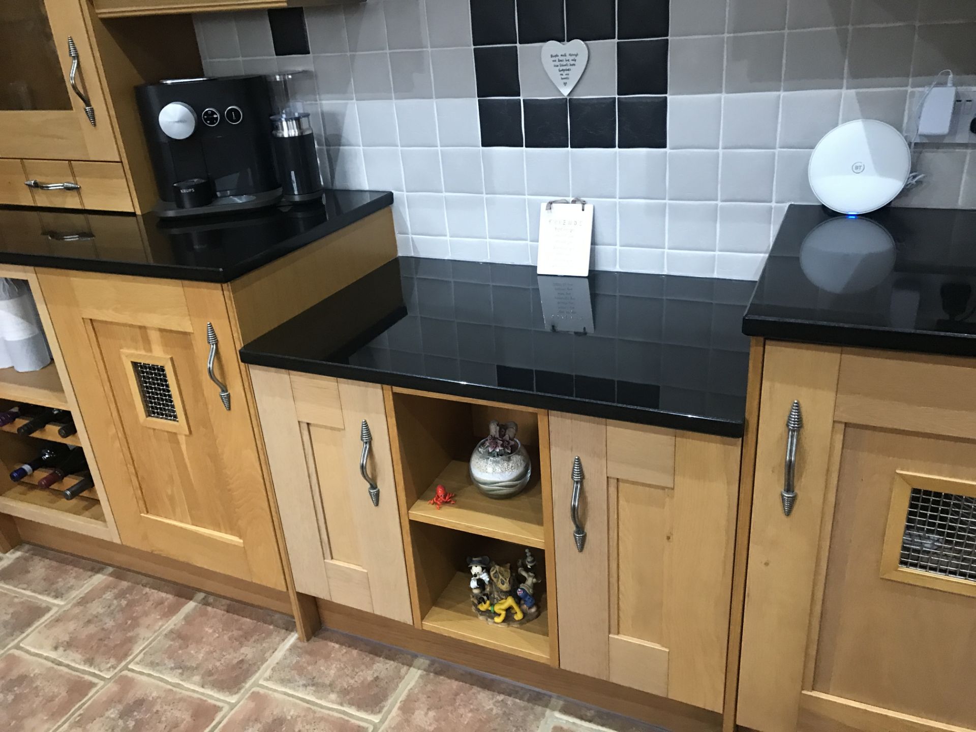 1 x Farmhouse Shaker Style Fitted Kitchen Featuring Solid Oak Soft Close Doors, Central Island, - Image 10 of 60