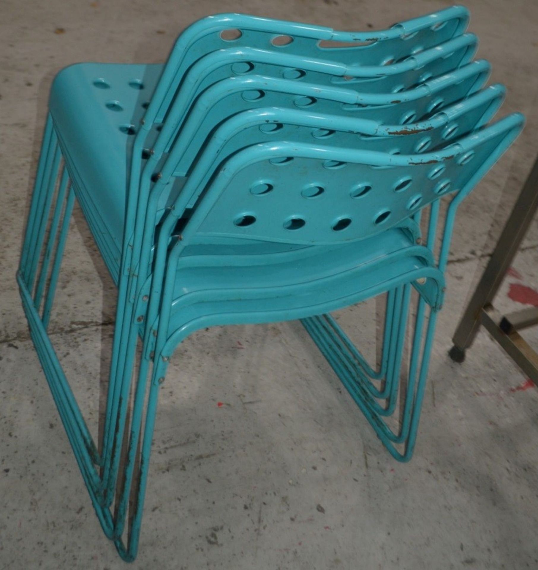 5 x Rustic Metal Commercial Bistro Chairs In Blue - Dimensions: H74 x W44 x D45cm, Seat 47cm - Image 4 of 4